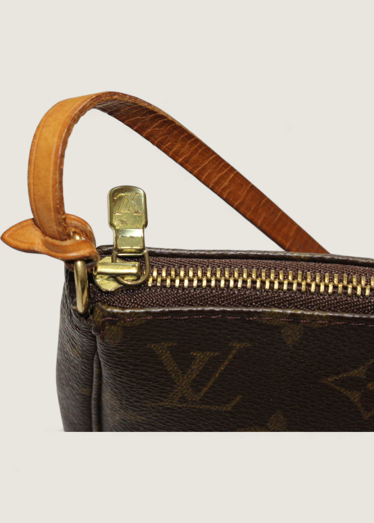 Preloved | Louis Vuitton Monogram Pochette Accessoires i Canvas