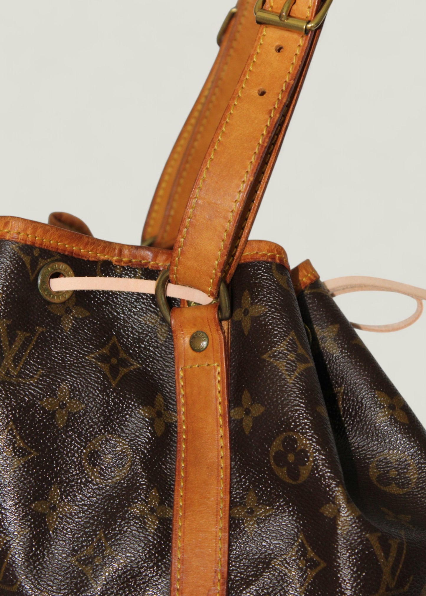 Preloved | LOUIS VUITTON Noé Skuldertaske i Monogram Canvas (Stor)