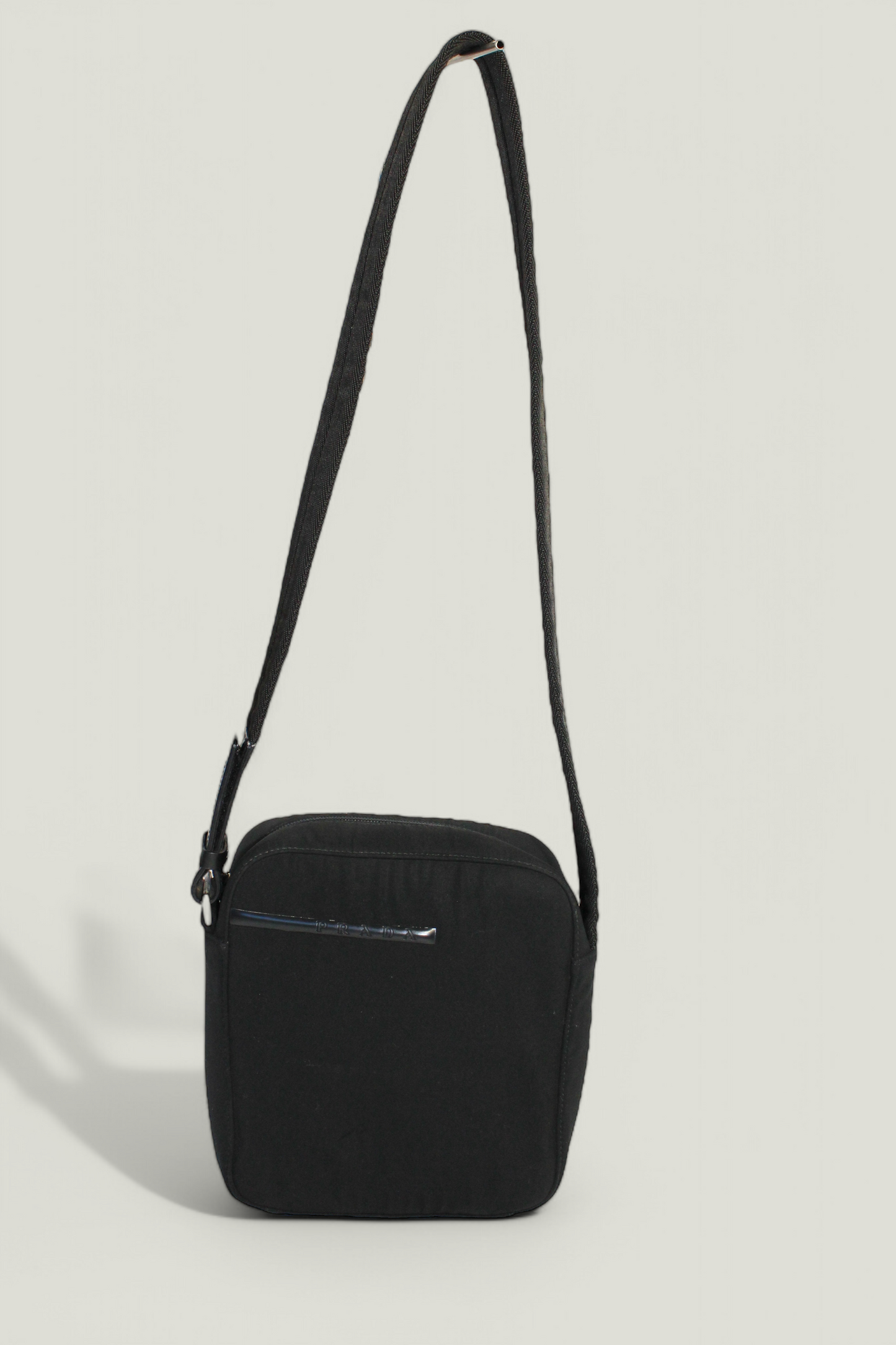 Preloved | PRADA Sport Skuldertaske i Nylon med Originalt Garantikort