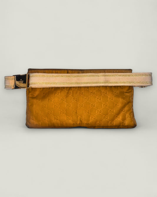 Preloved | GUCCI GG Canvas Bæltetaske i Beige med Læderdetaljer