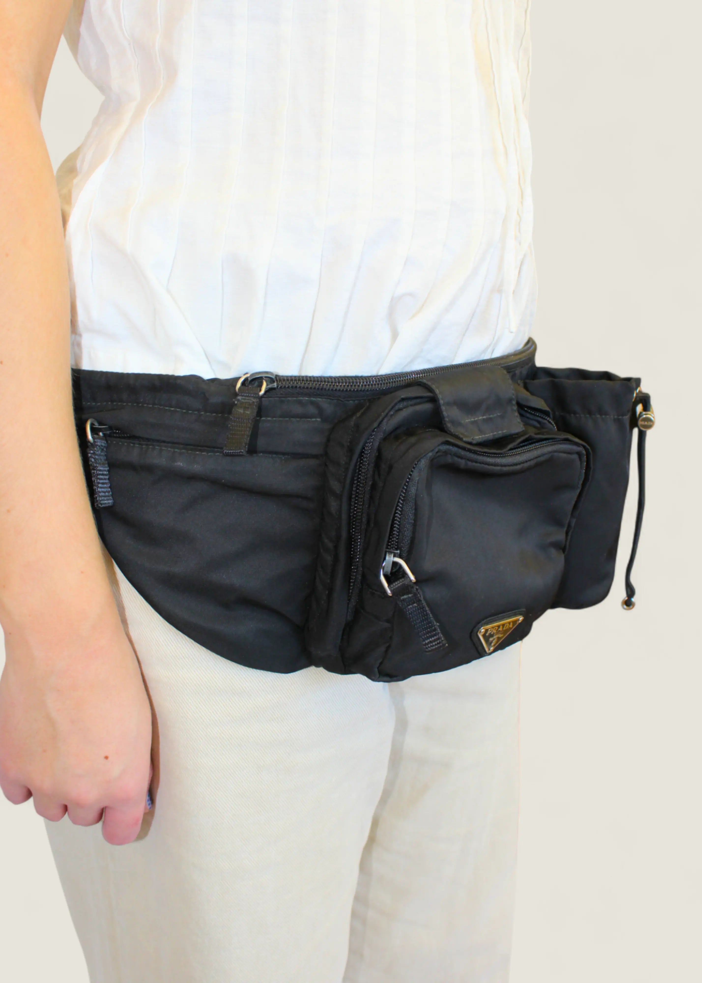 Preloved | Prada Tessuto Utility Bæltetaske i Sort Nylon Prada