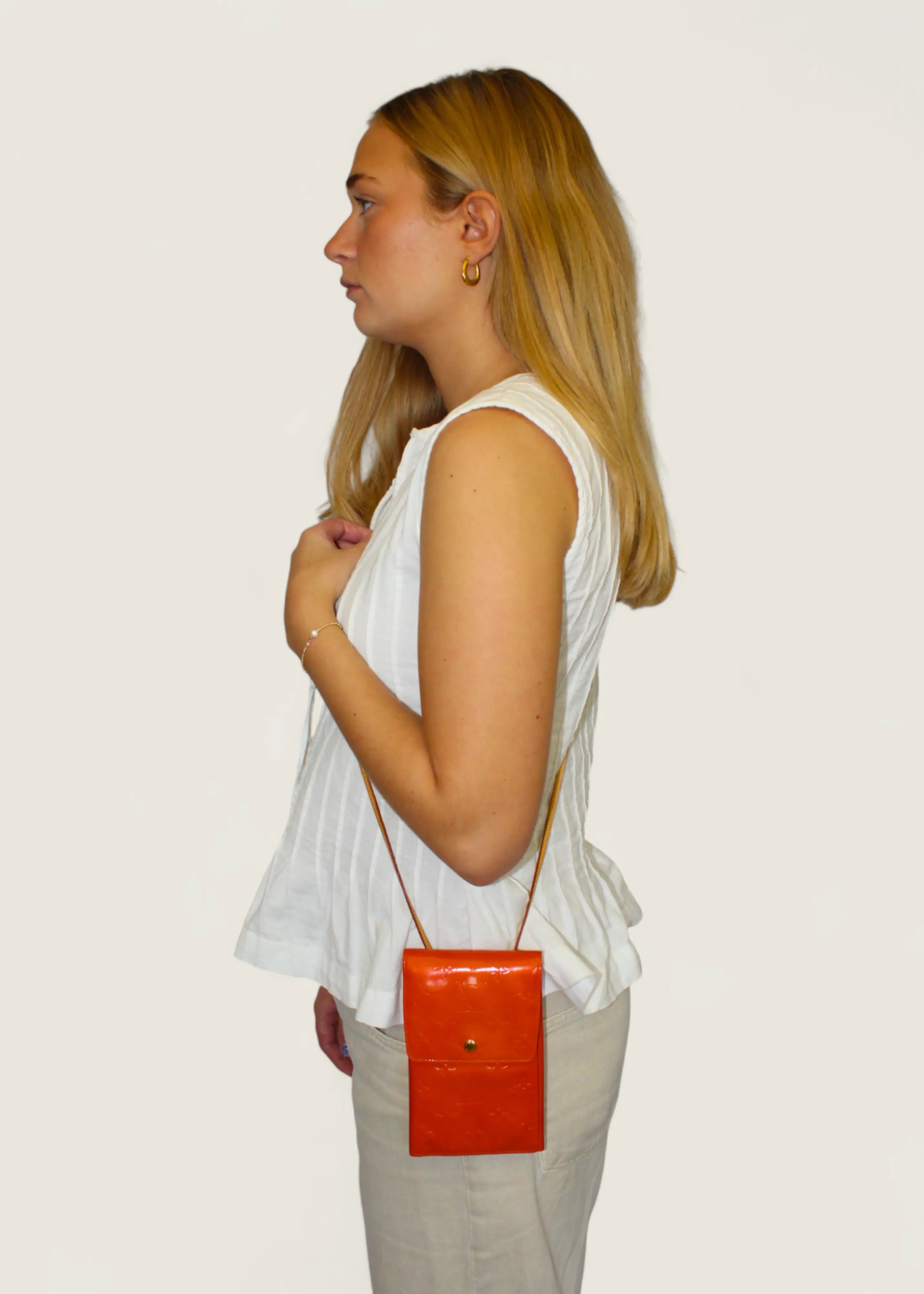 Preloved | Louis Vuitton Monogram Vernis Walker Pochette Crossbody Pung i Orange Patent Læder Louis Vuitton