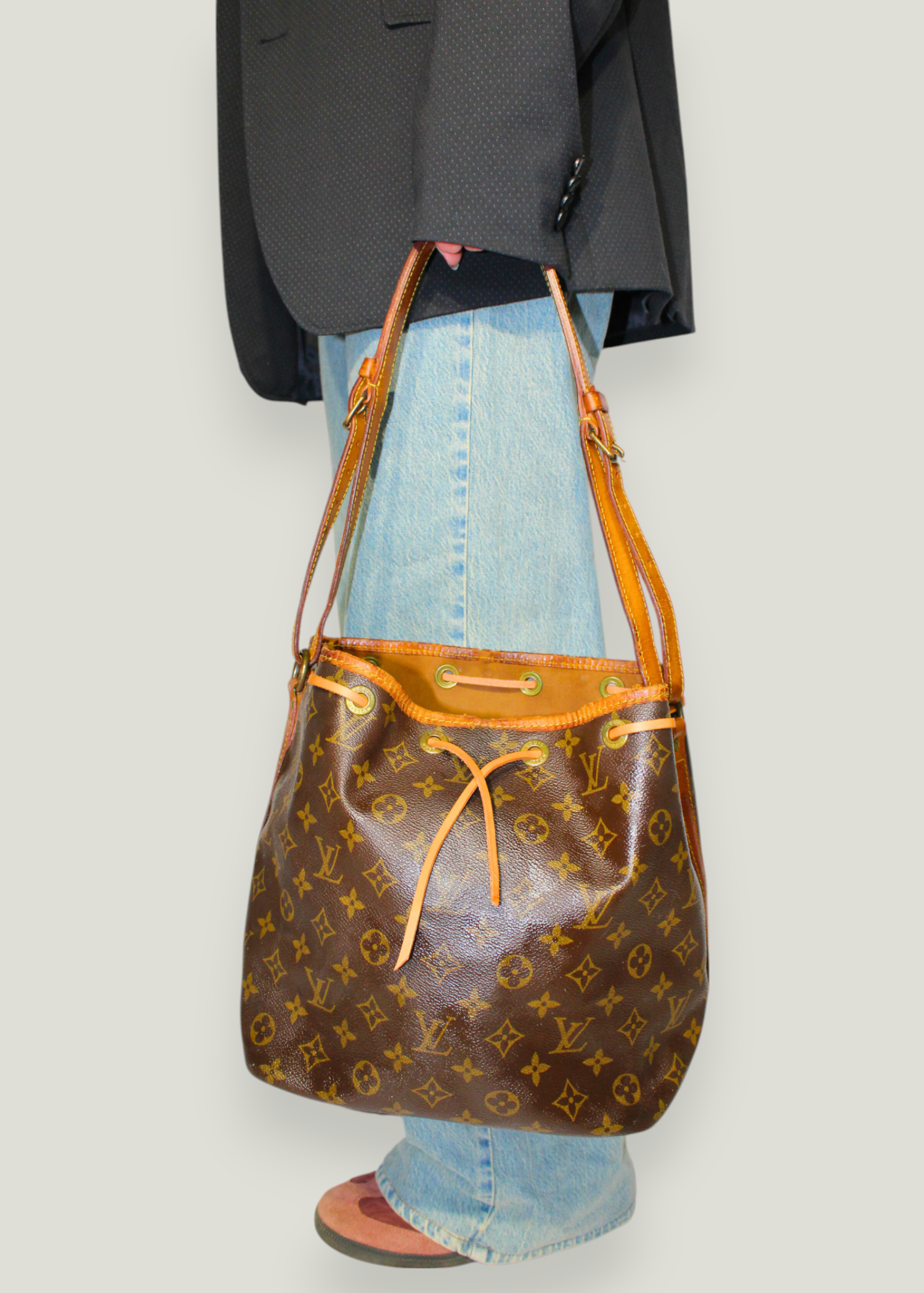 Preloved | Louis Vuitton Petit Noé Skuldertaske Lille i Monogram Canvas