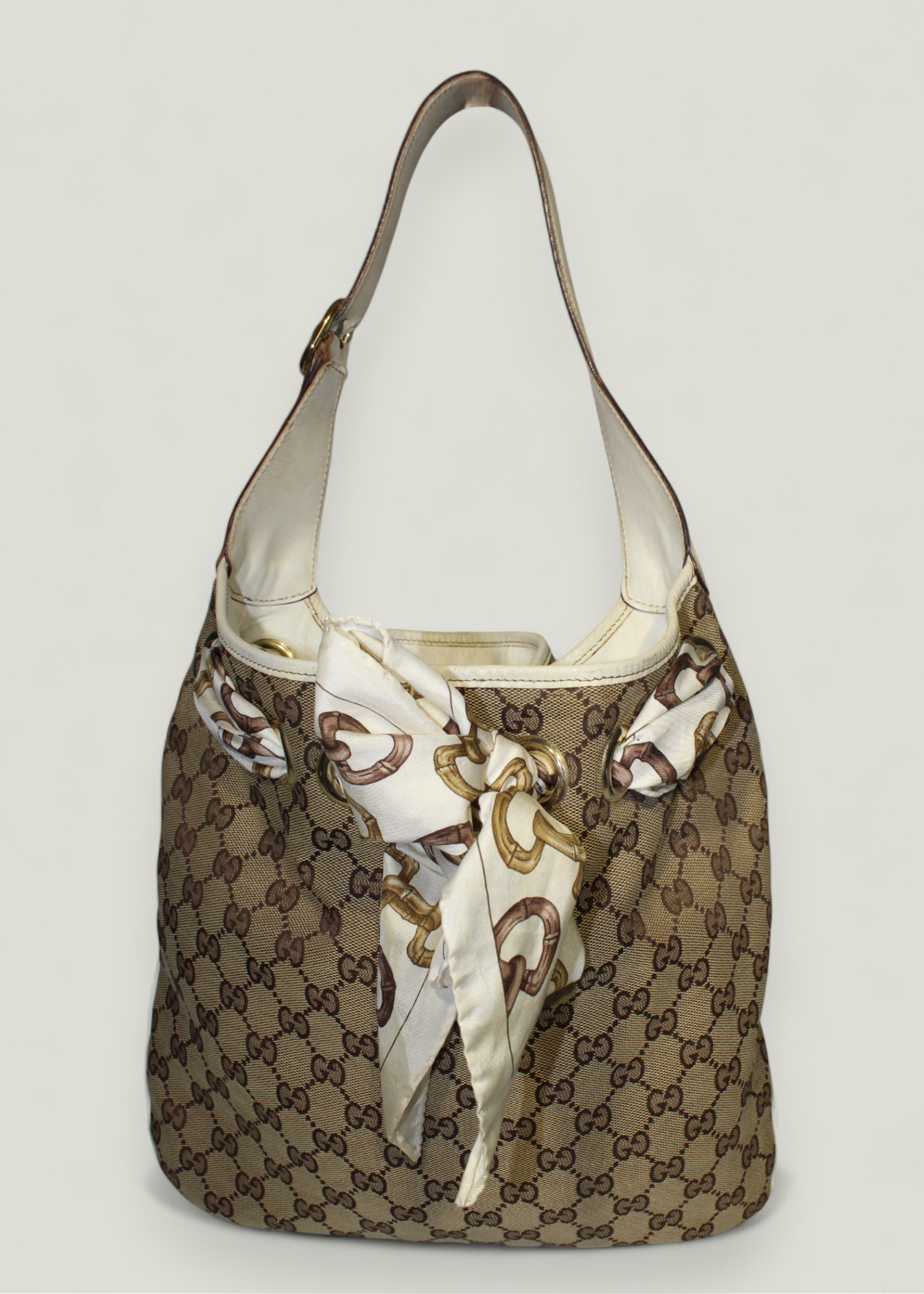 Preloved | Gucci GG Skuldertaske i Beige Monogram Canvas