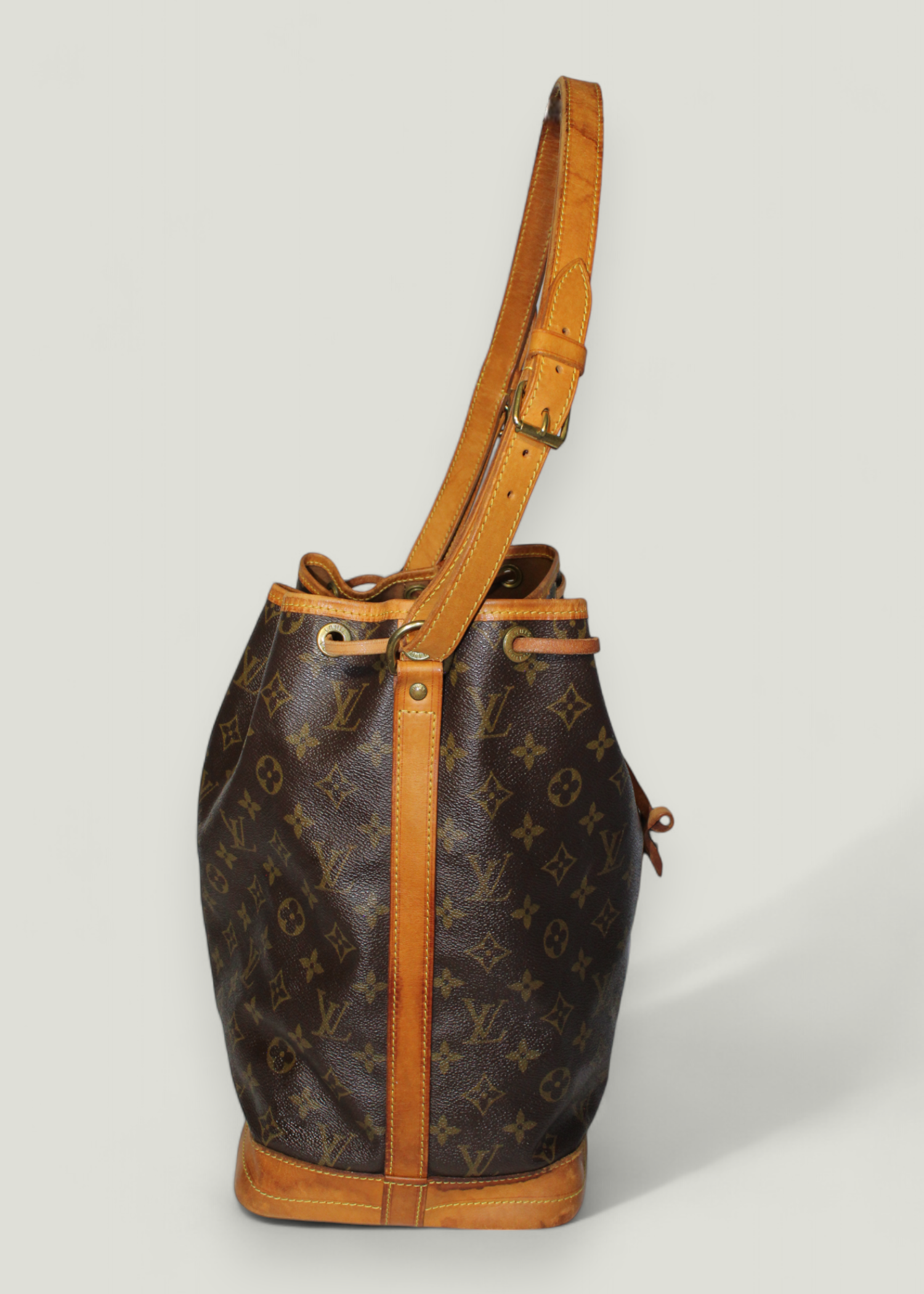 Preloved | LOUIS VUITTON Noé Skuldertaske i Monogram Canvas (Stor)