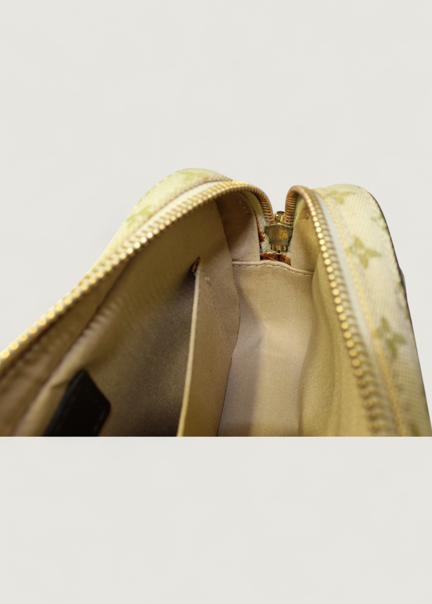 Preloved | Louis Vuitton Monogram Mini Juliette PM Crossbody i Grøn Canvas
