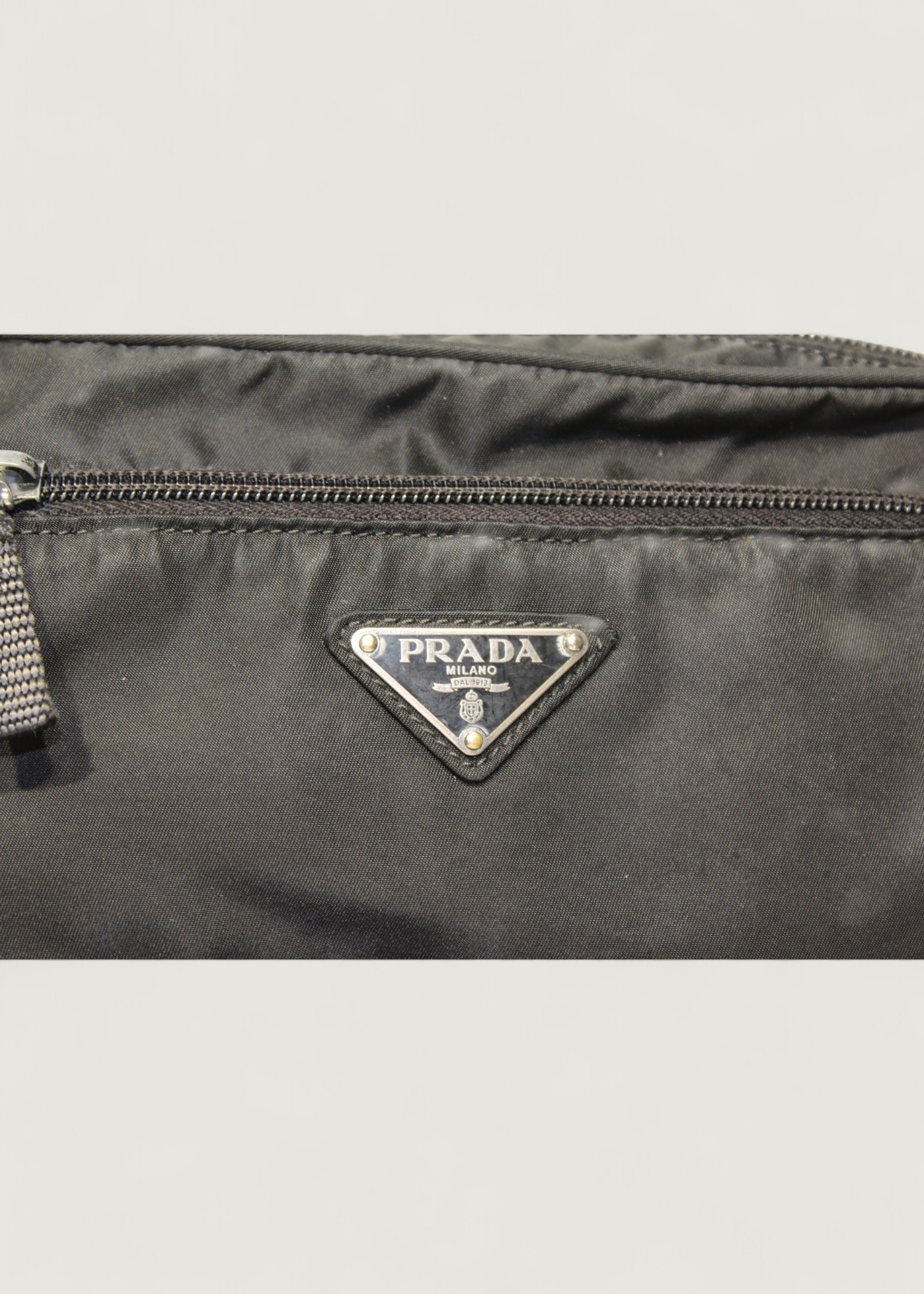 Preloved | Prada Nylon Bæltetaske i Sort med Prada Garantikort