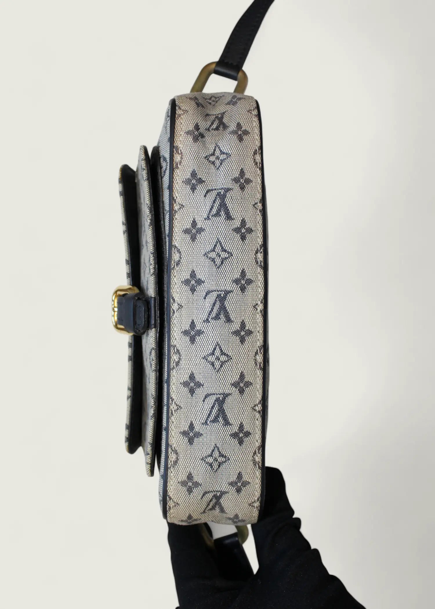 Preloved | Louis Vuitton Monogram Mini Juliette PM Crossbody i Grå Blå Canvas Louis Vuitton
