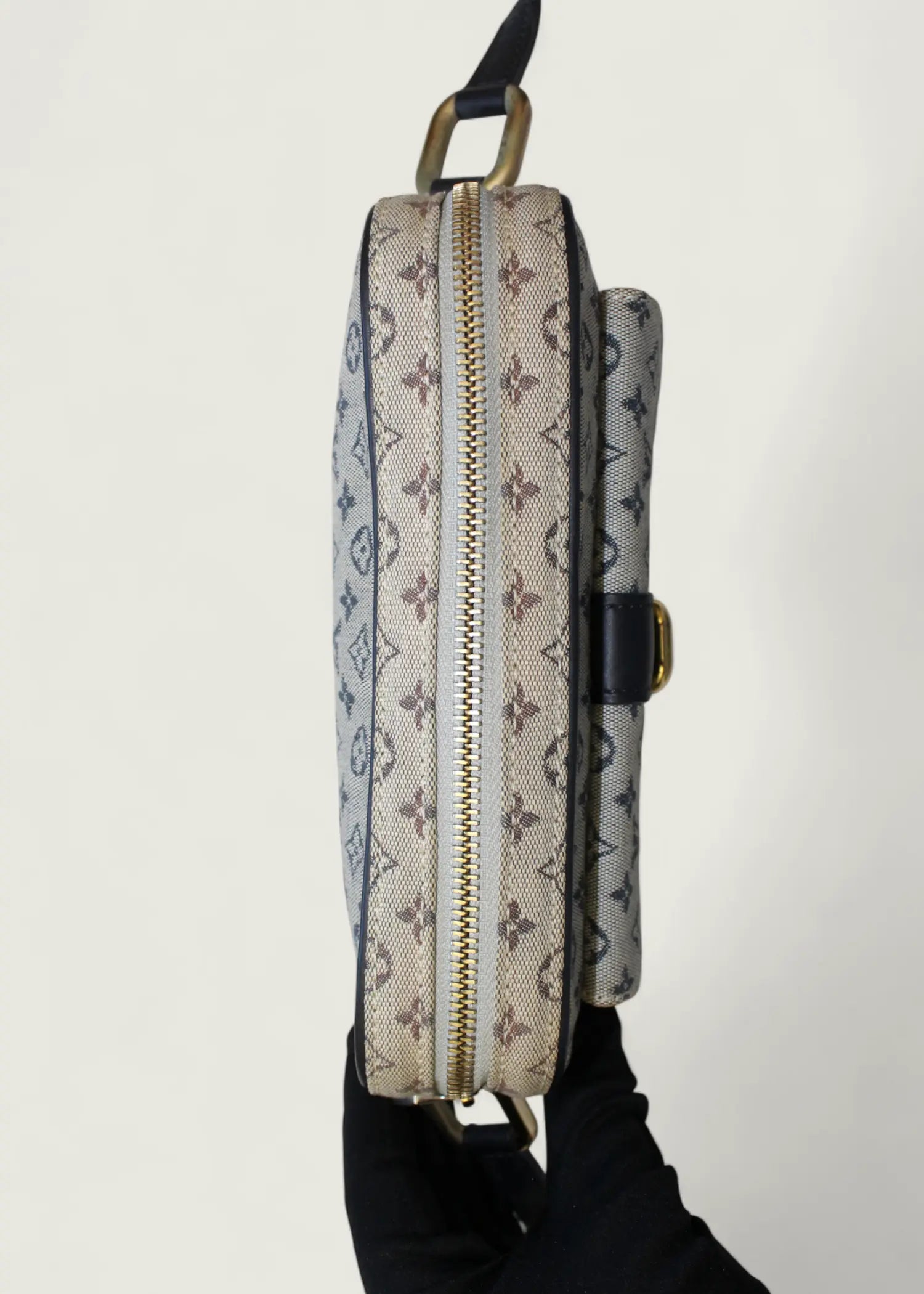 Preloved | Louis Vuitton Monogram Mini Juliette PM Crossbody i Grå Blå Canvas Louis Vuitton