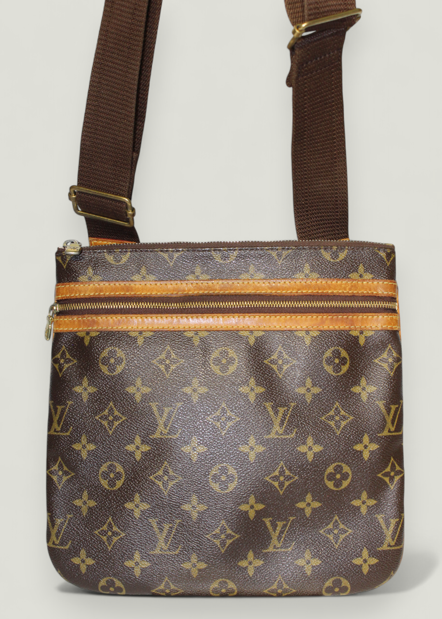 Preloved | Louis Vuitton Pochette Bosphore Crossbody i Monogram Canvas