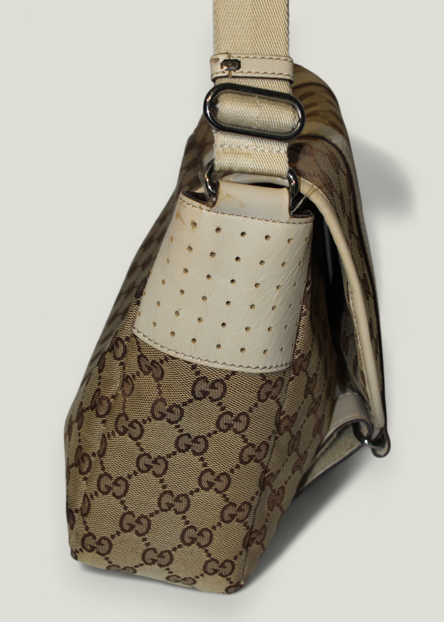 Preloved | Gucci GG Crossbody i Beige Monogram Canvas