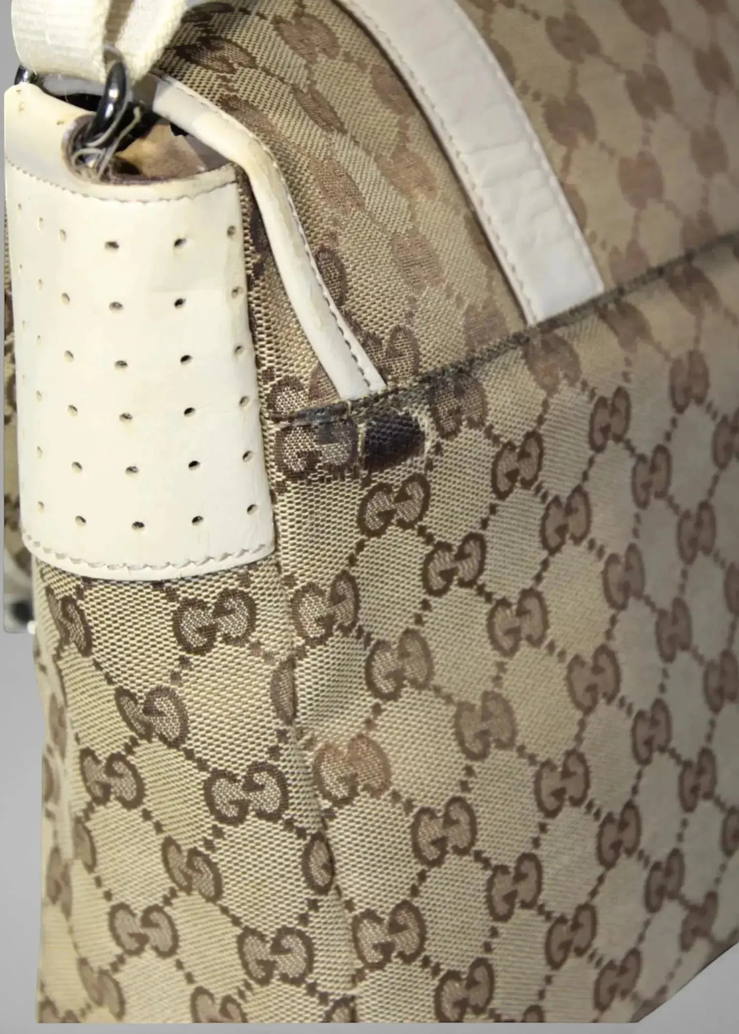 Preloved | Gucci GG Crossbody i Beige Monogram Canvas Gucci