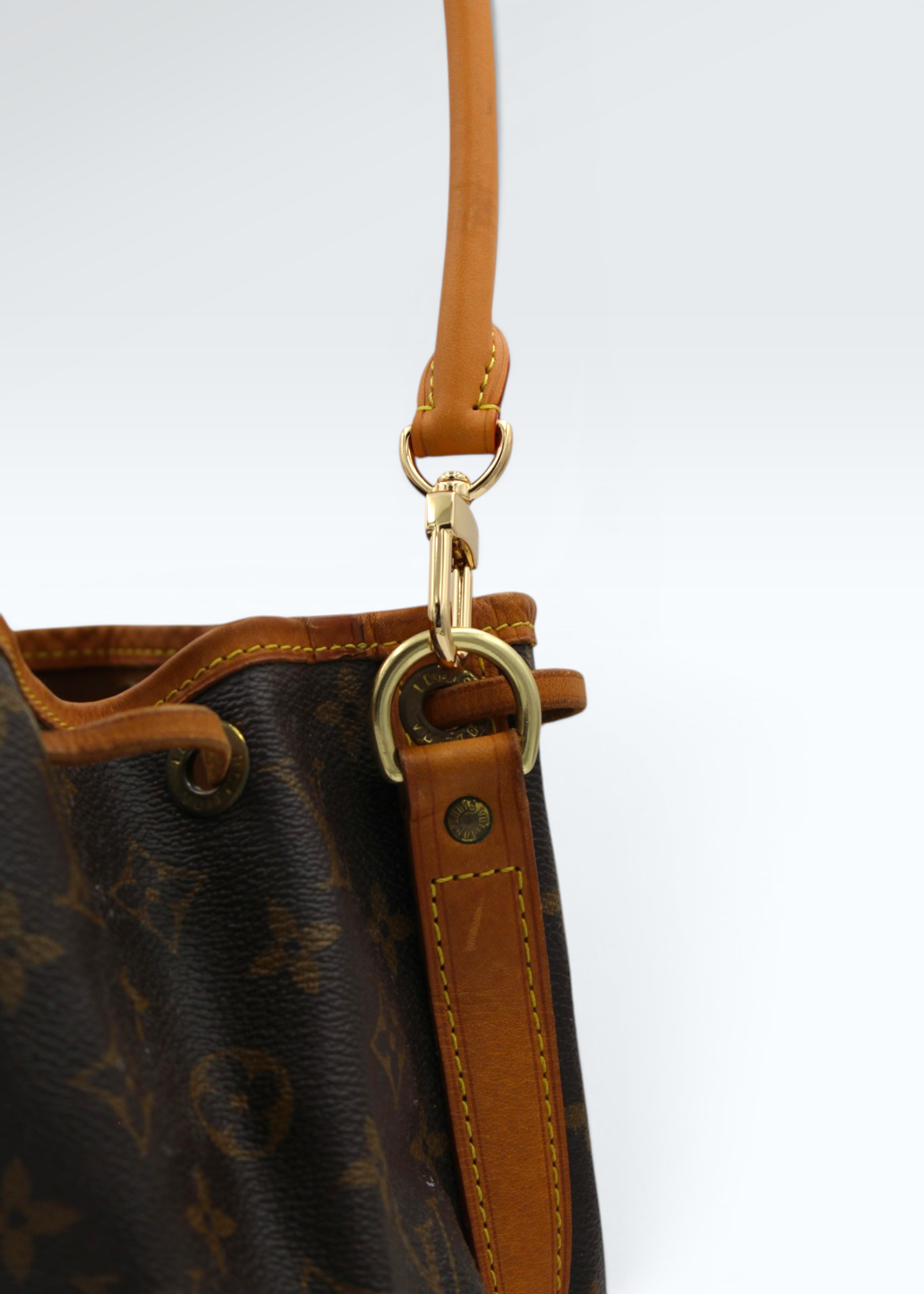 Vachetta Læderrem Patineret til Louis Vuitton Speedy, Tivoli, Alma, Keepall & Jasmin – 70 cm Hidden Luxury Project
