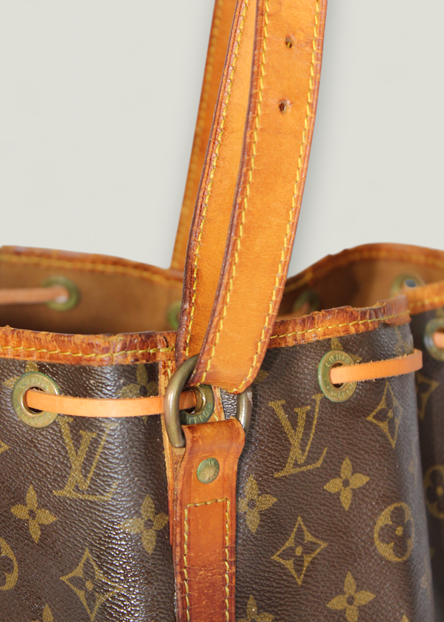 Preloved | Louis Vuitton Petit Noé Skuldertaske Lille i Monogram Canvas