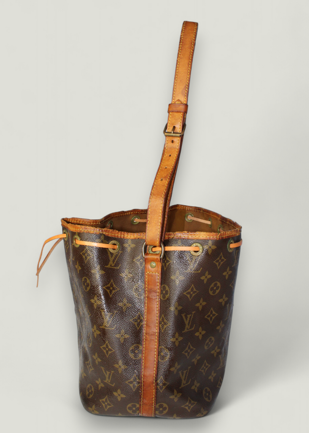 Preloved | Louis Vuitton Petit Noé Skuldertaske Lille i Monogram Canvas