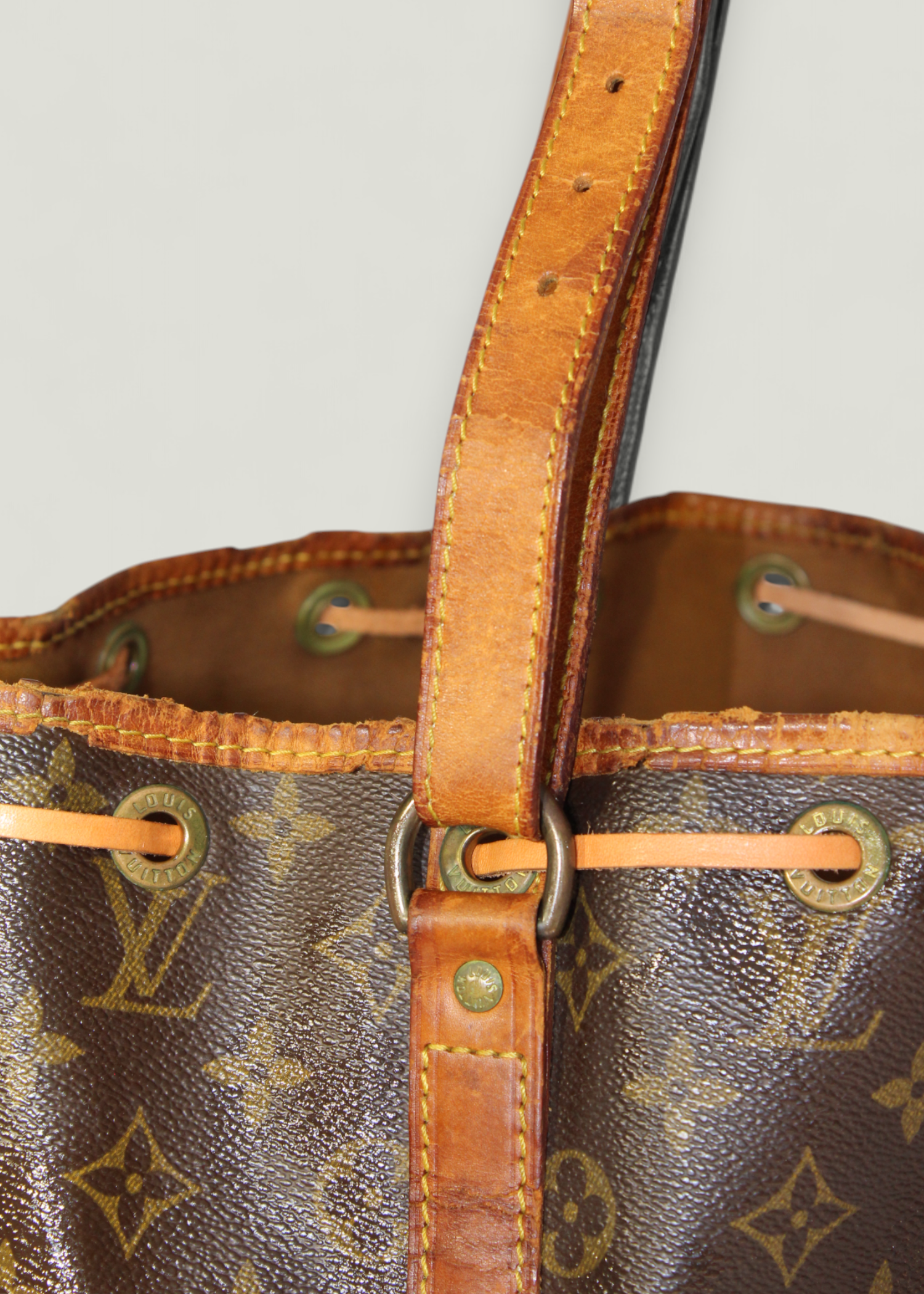 Preloved | Louis Vuitton Petit Noé Skuldertaske Lille i Monogram Canvas