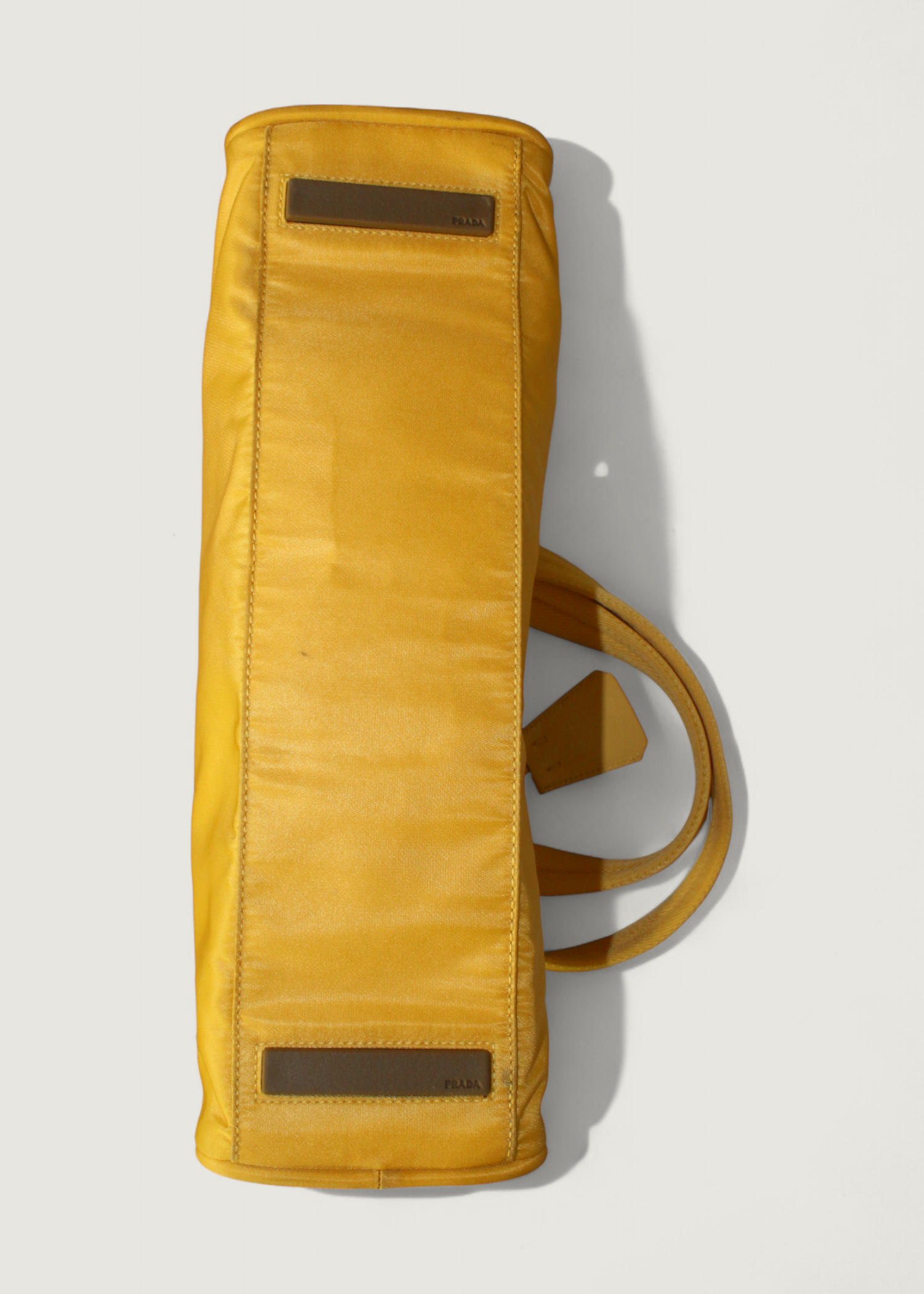 Preloved | Prada Skuldertaske i Gul Nylon med Læderdetaljer