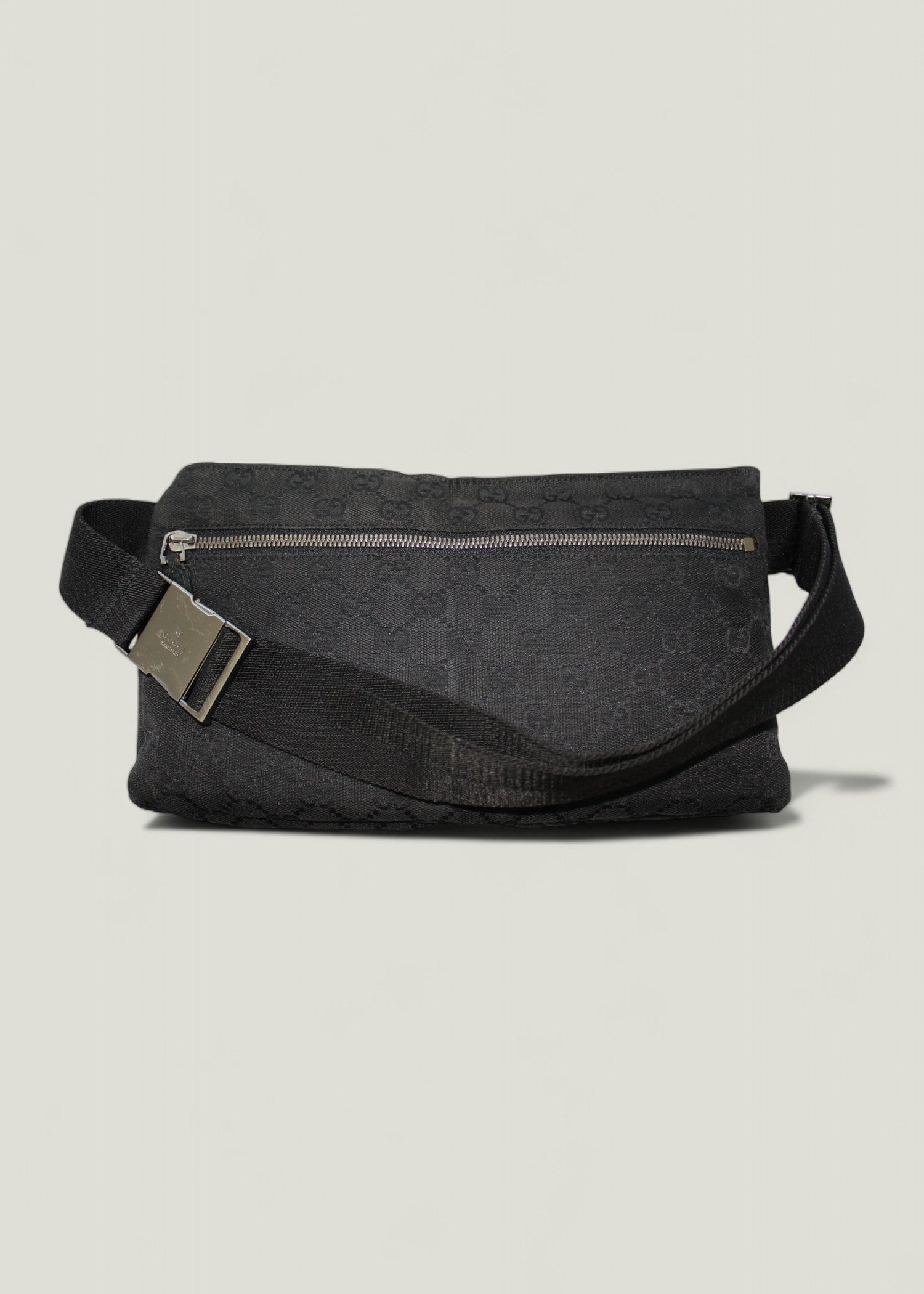 Preloved | Gucci GG Canvas Bæltetaske i Sort