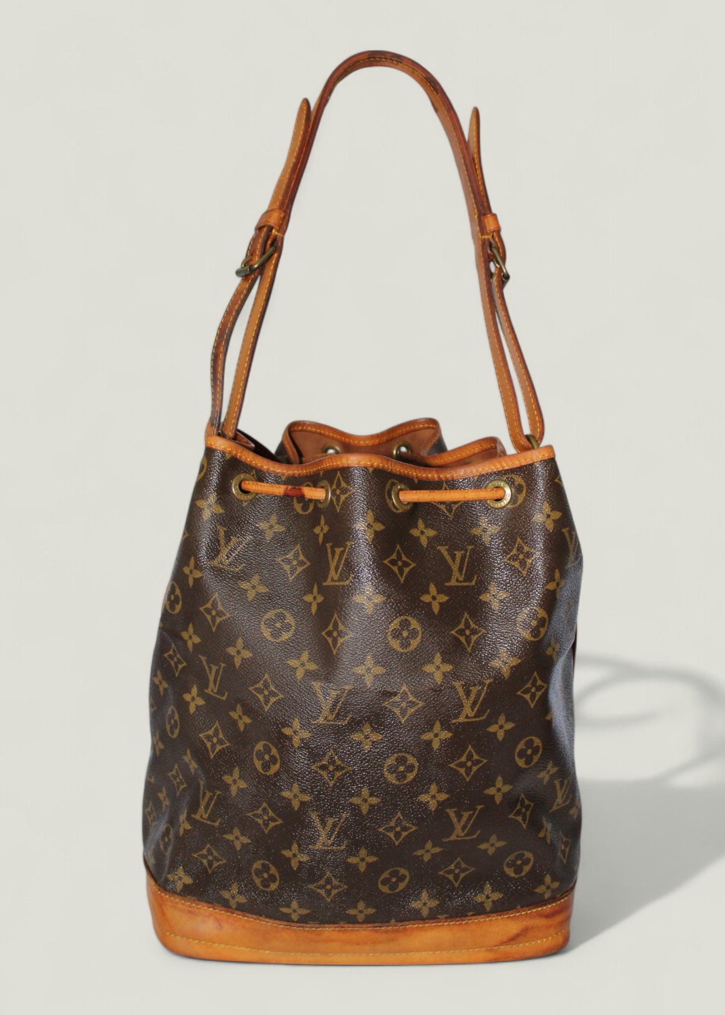Preloved | LOUIS VUITTON Noé Skuldertaske i Monogram Canvas (Stor)