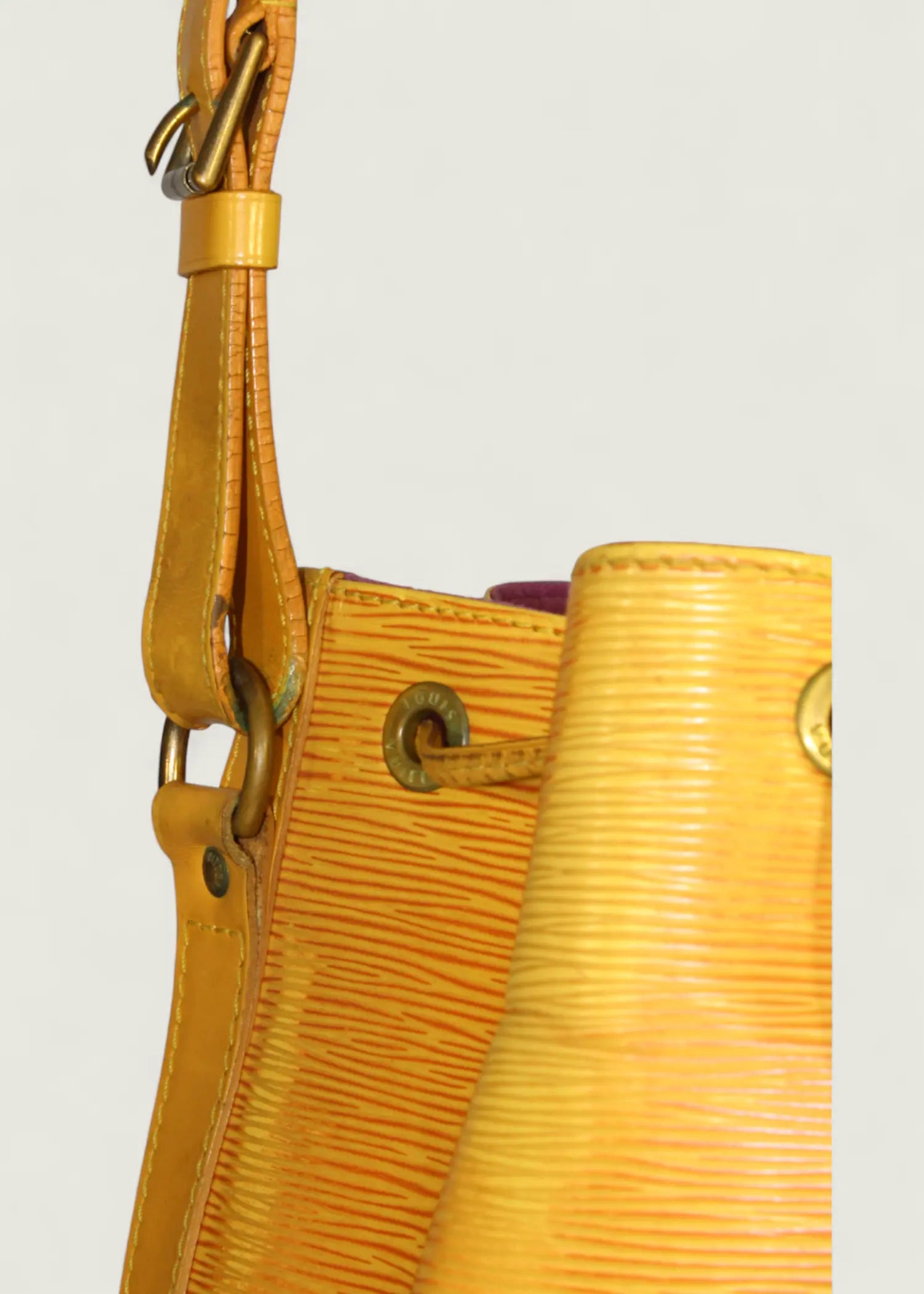 Preloved | Louis Vuitton Petit Noé Skuldertaske i Gul Epi Læder Louis Vuitton