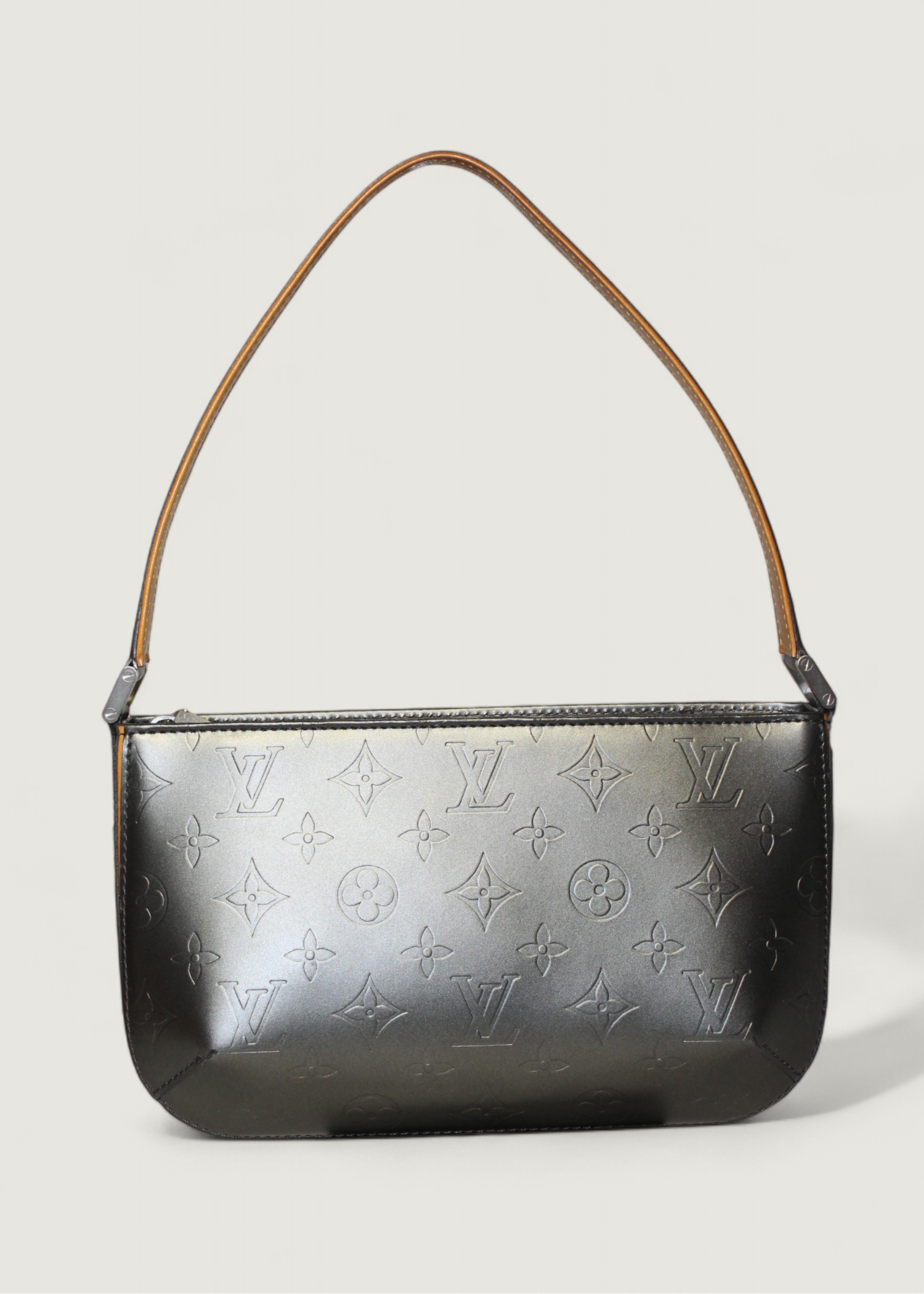 Preloved | Louis Vuitton Monogram Matte Fowler Pochette i Grå Læder