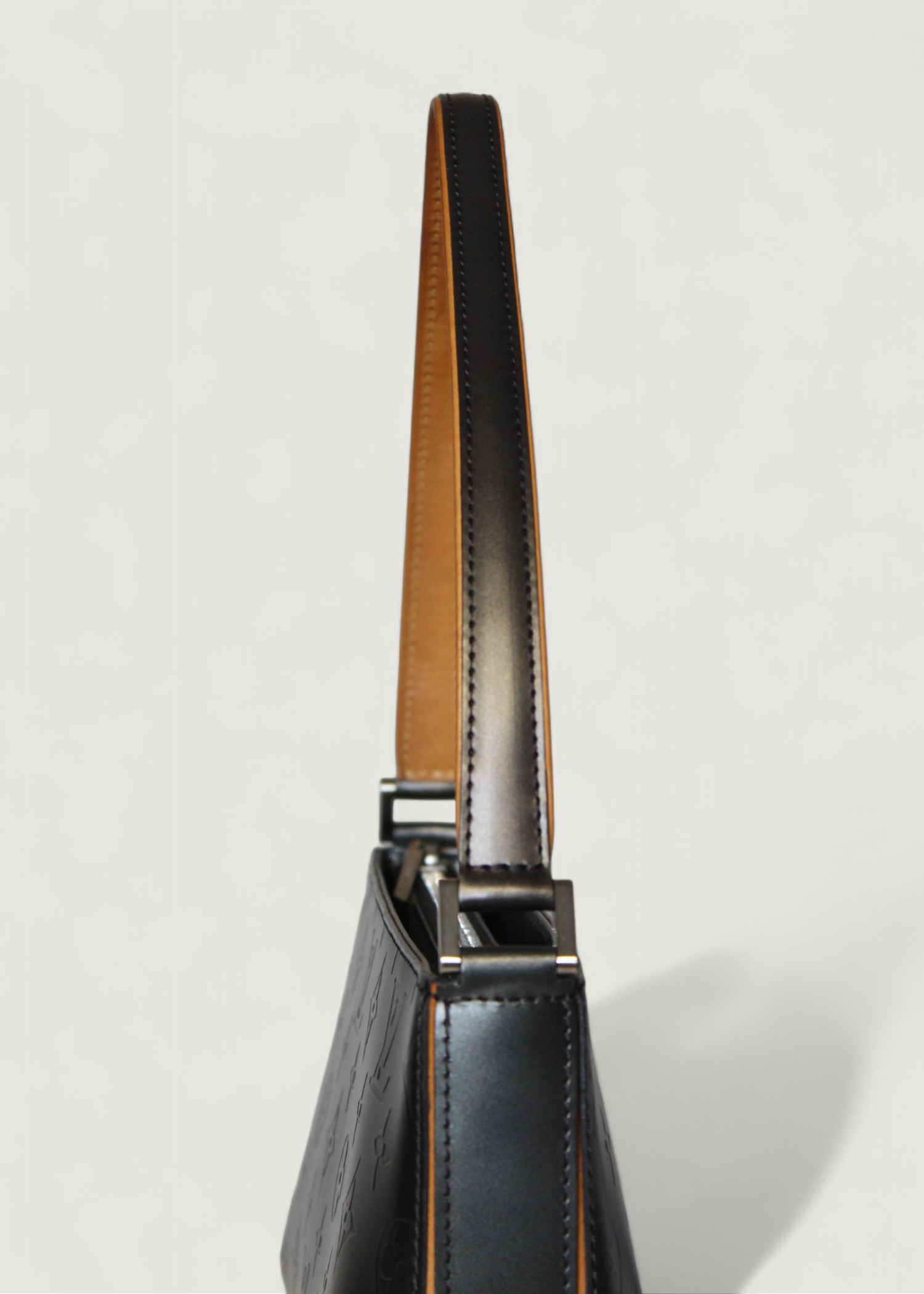 Preloved | Louis Vuitton Monogram Matte Fowler Pochette i Grå Læder