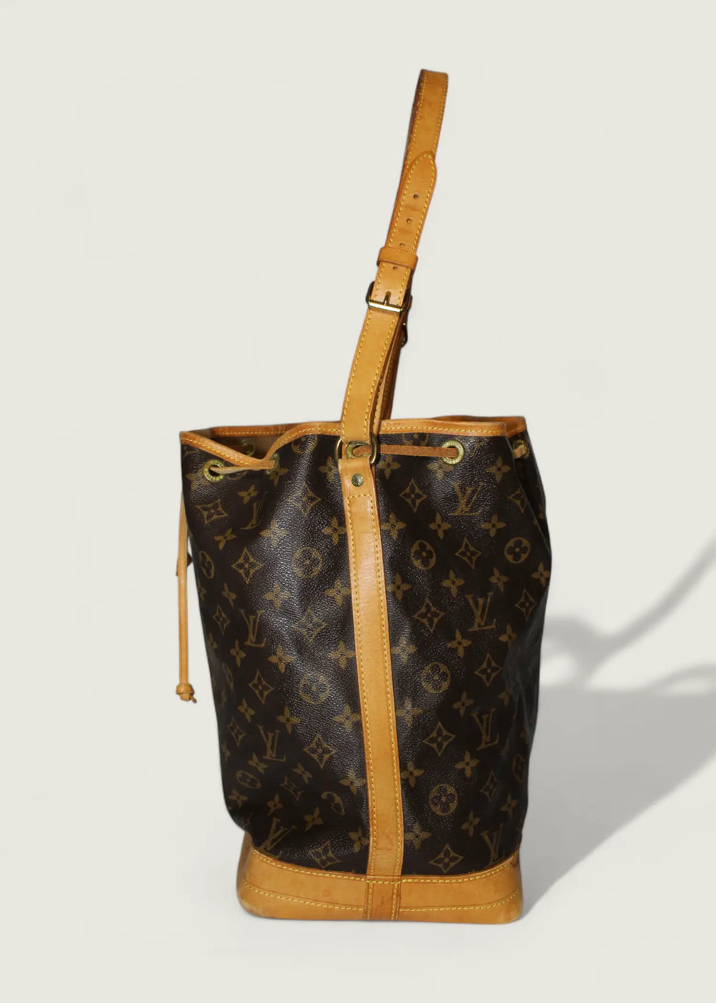 Preloved | Louis Vuitton Monogram Noé Skuldertaske i Canvas Louis Vuitton