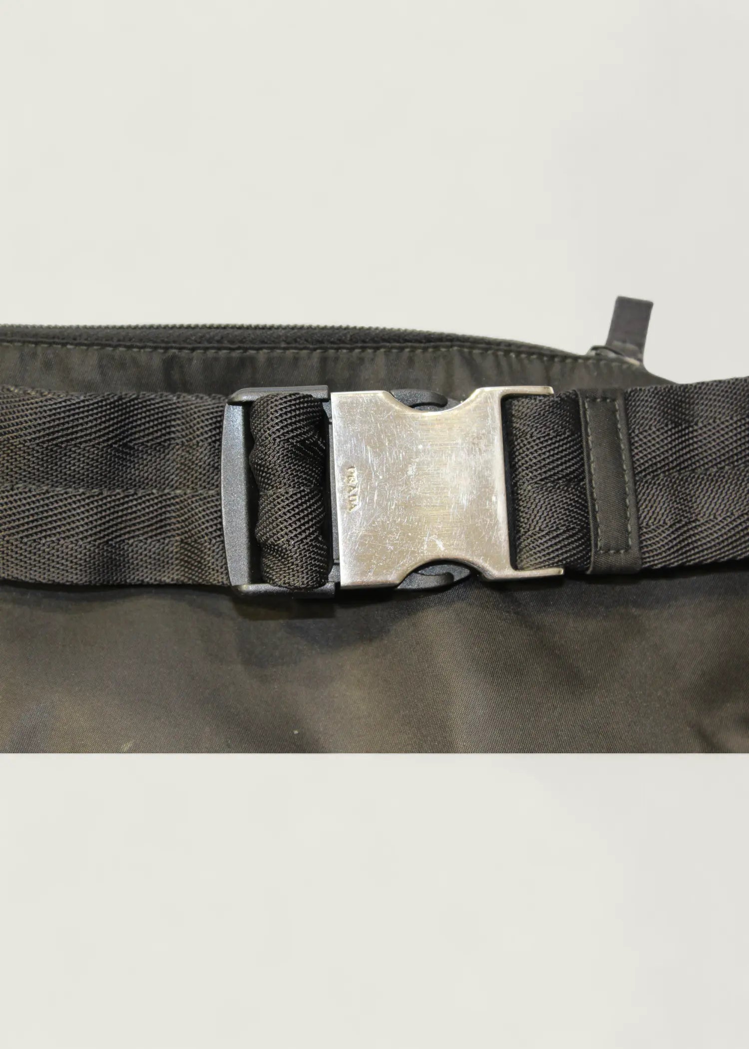 Preloved | Prada Tessuto Utility Bæltetaske i Sort Nylon Prada