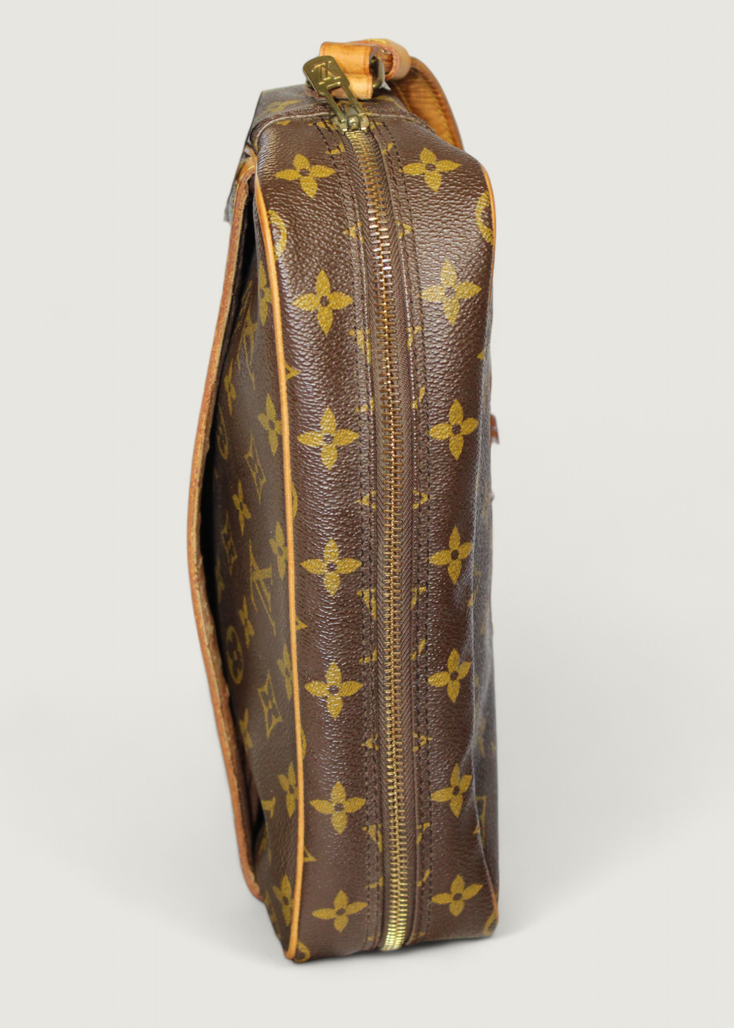 Preloved | Louis Vuitton Trocadero 27 Crossbody i Monogram Canvas