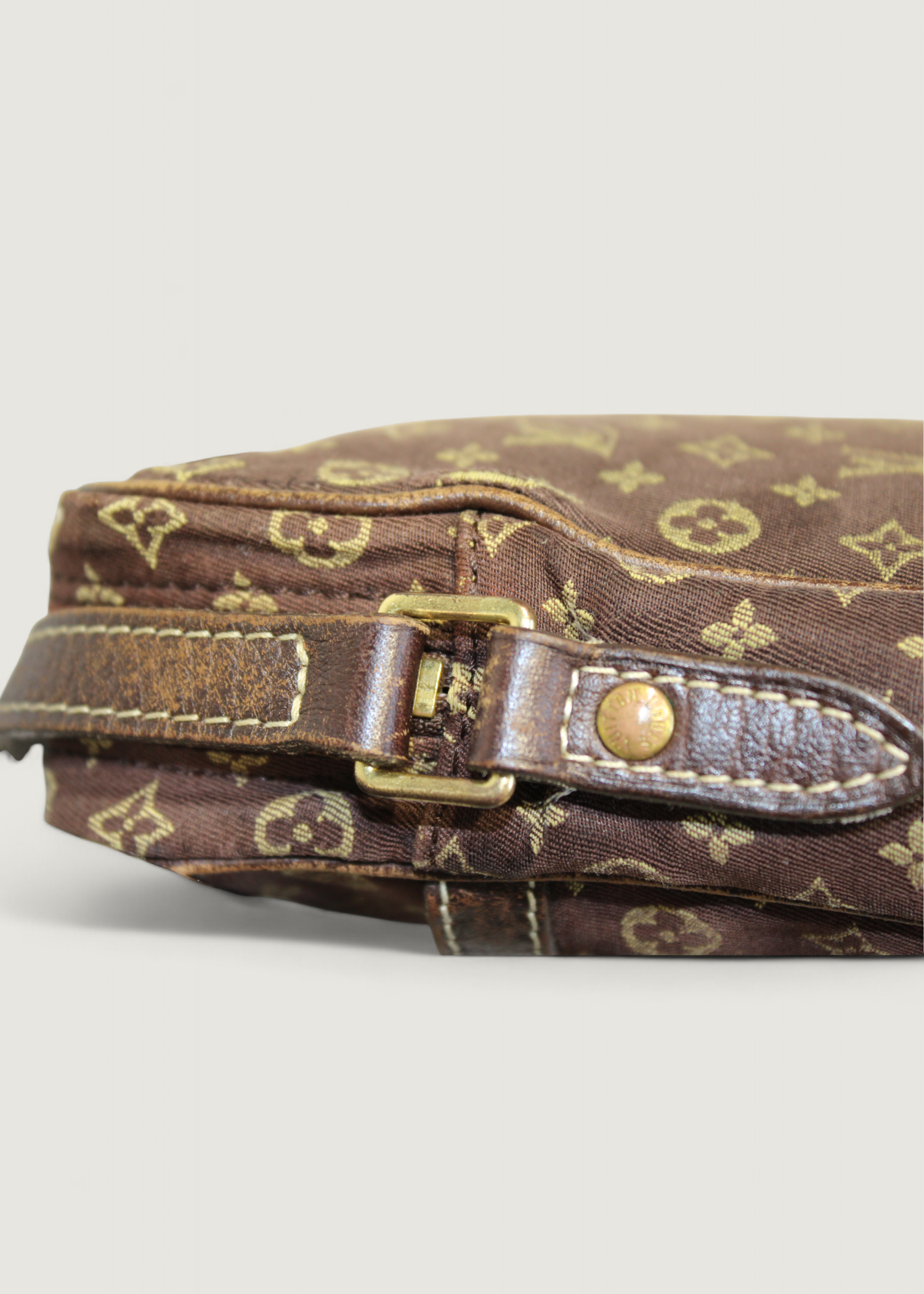 Preloved | Louis Vuitton Mini Run Danube Crossbody i Monogram Mini Canvas