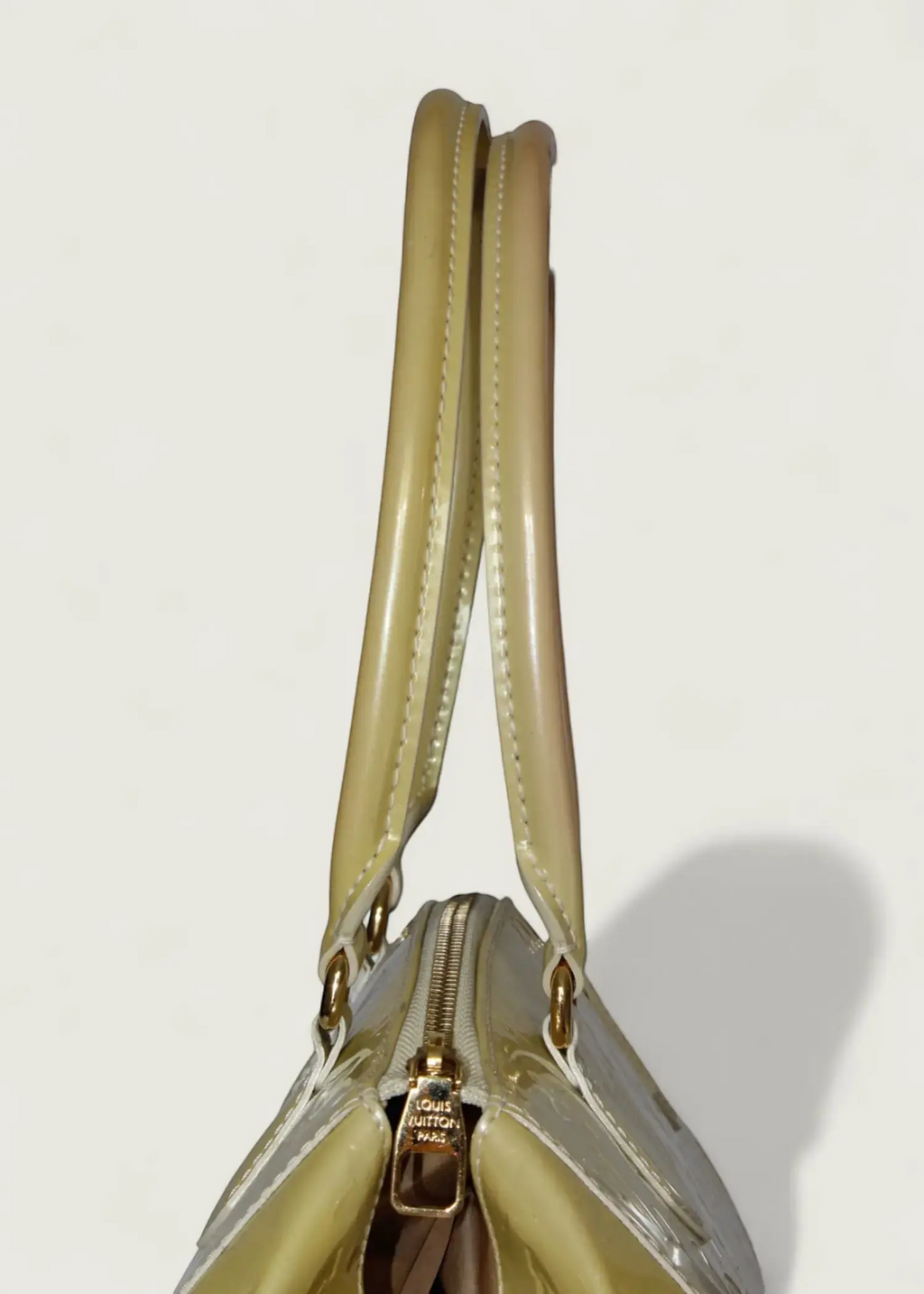Preloved | Louis Vuitton Monogram Vernis Sherwood PM Håndtaske i Beige Louis Vuitton