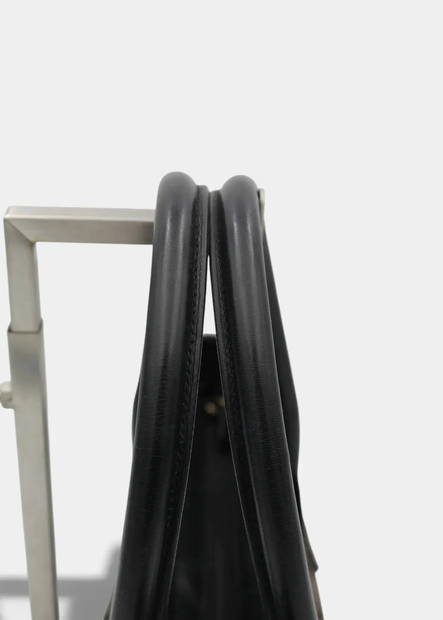 Preloved | Gucci GG Monogram Håndtaske i Sort Gucci