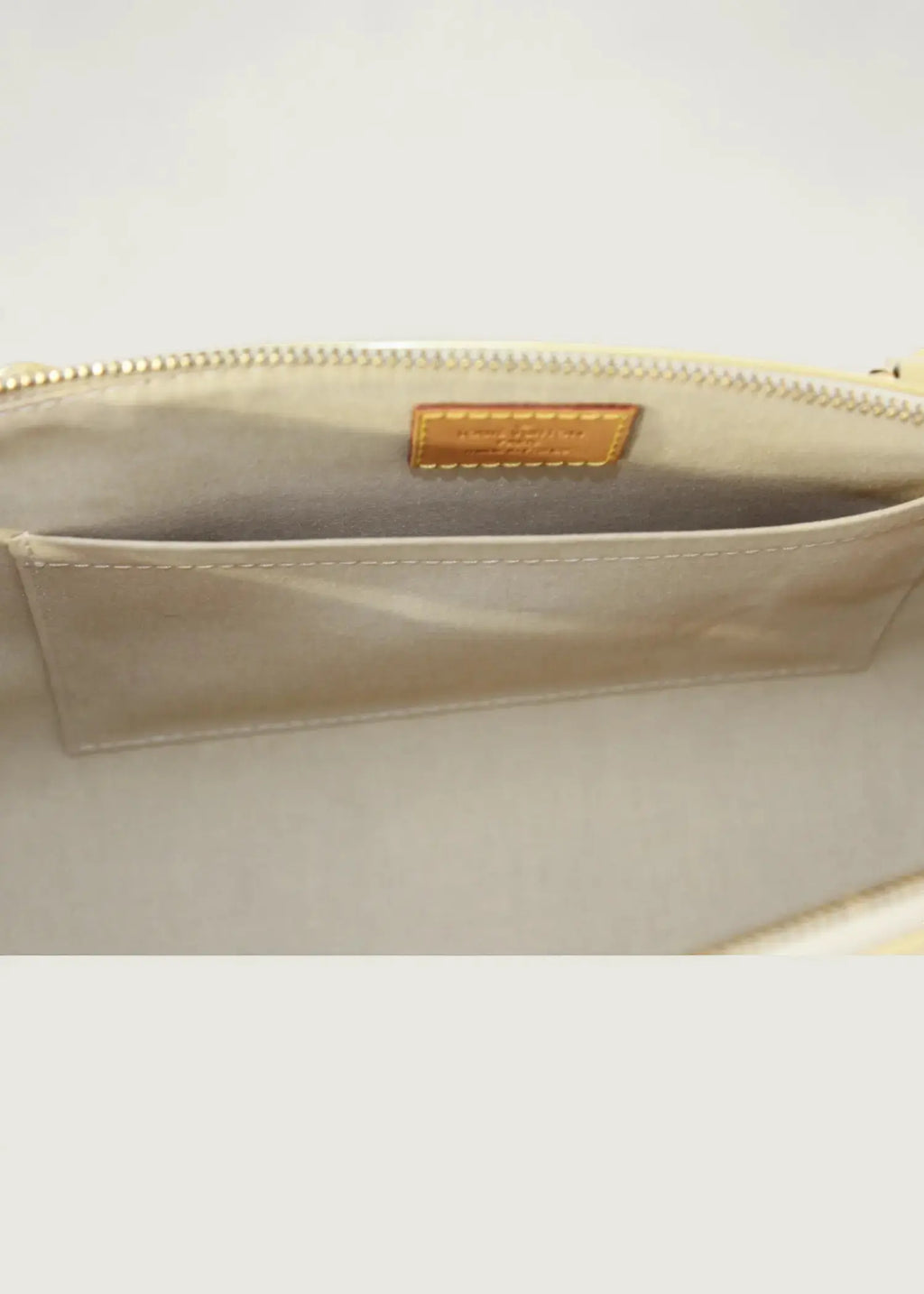 Preloved | Louis Vuitton Monogram Vernis Sherwood PM Håndtaske i Beige Louis Vuitton