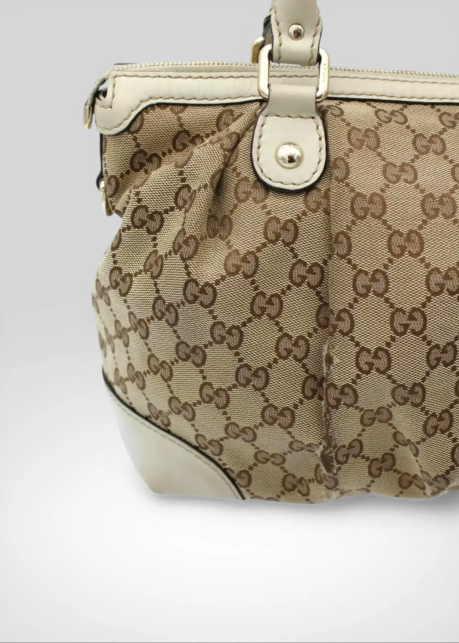 Preloved | Gucci GG Monogram Håndtaske & Crossbody med Hvid Læder Gucci