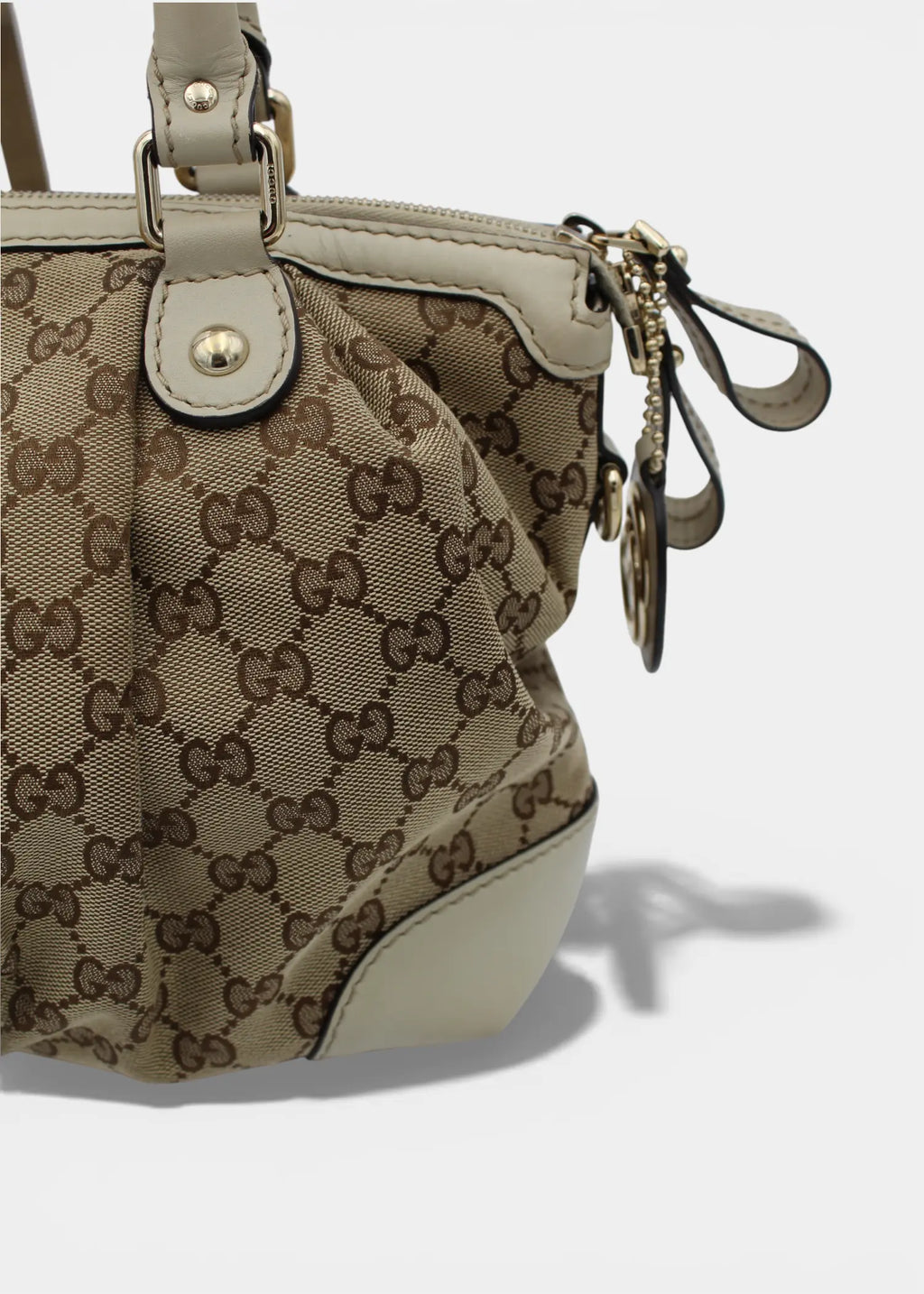 Preloved | Gucci GG Monogram Håndtaske & Crossbody med Hvid Læder