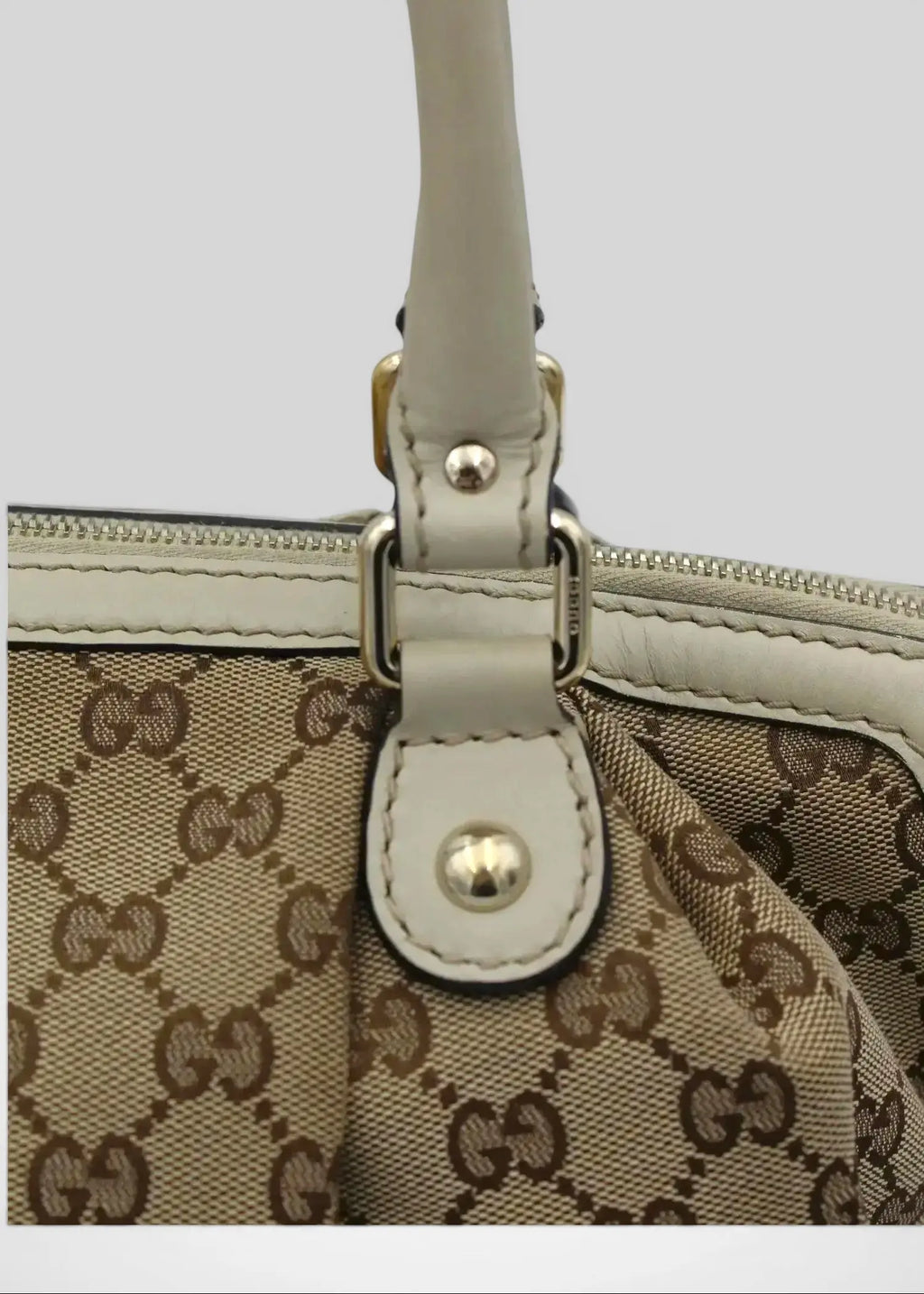 Preloved | Gucci GG Monogram Håndtaske & Crossbody med Hvid Læder Gucci