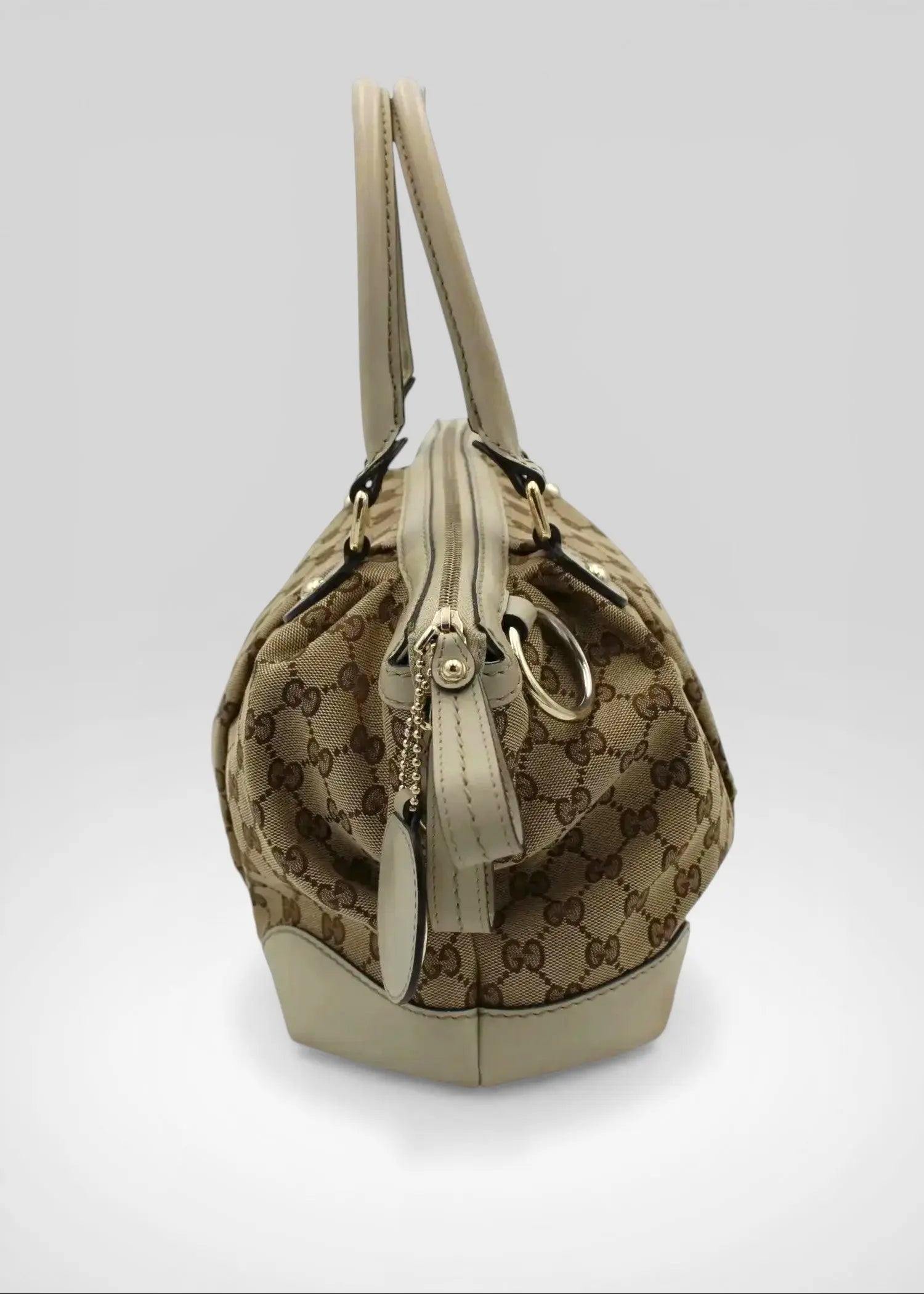 Preloved | Gucci GG Monogram Håndtaske & Crossbody med Hvid Læder Gucci