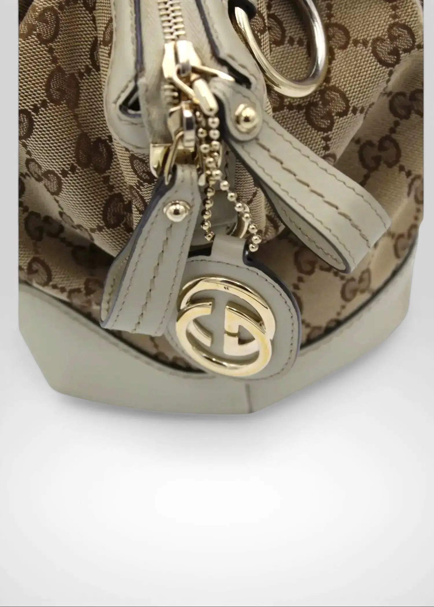 Preloved | Gucci GG Monogram Håndtaske & Crossbody med Hvid Læder Gucci