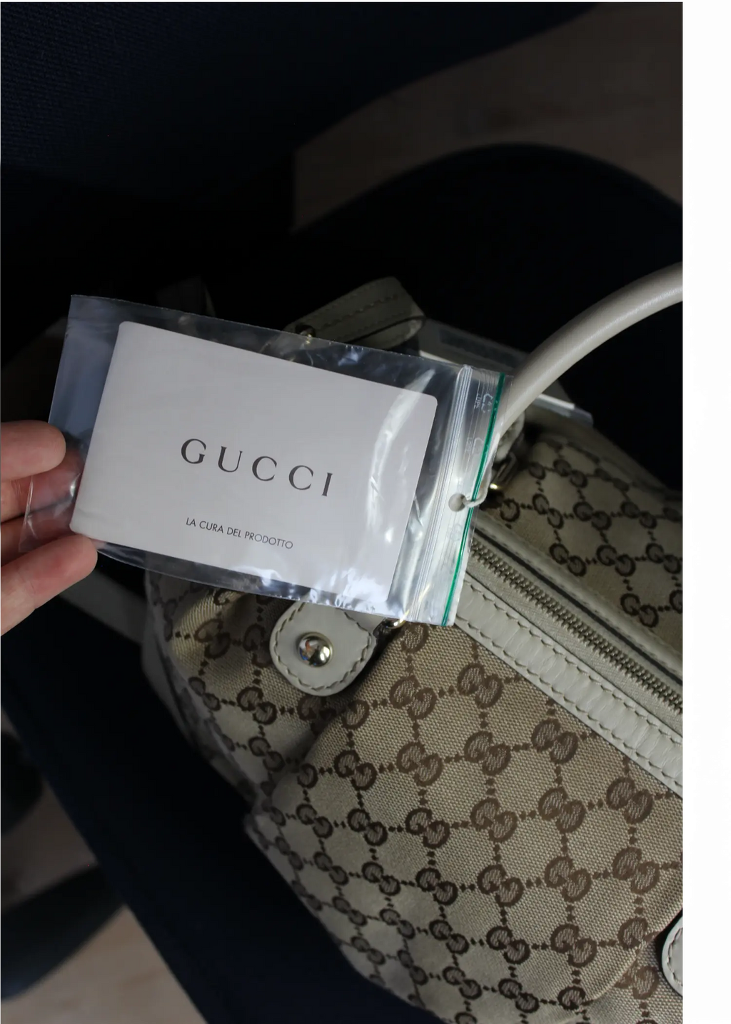Preloved | Gucci GG Monogram Håndtaske & Crossbody med Hvid Læder