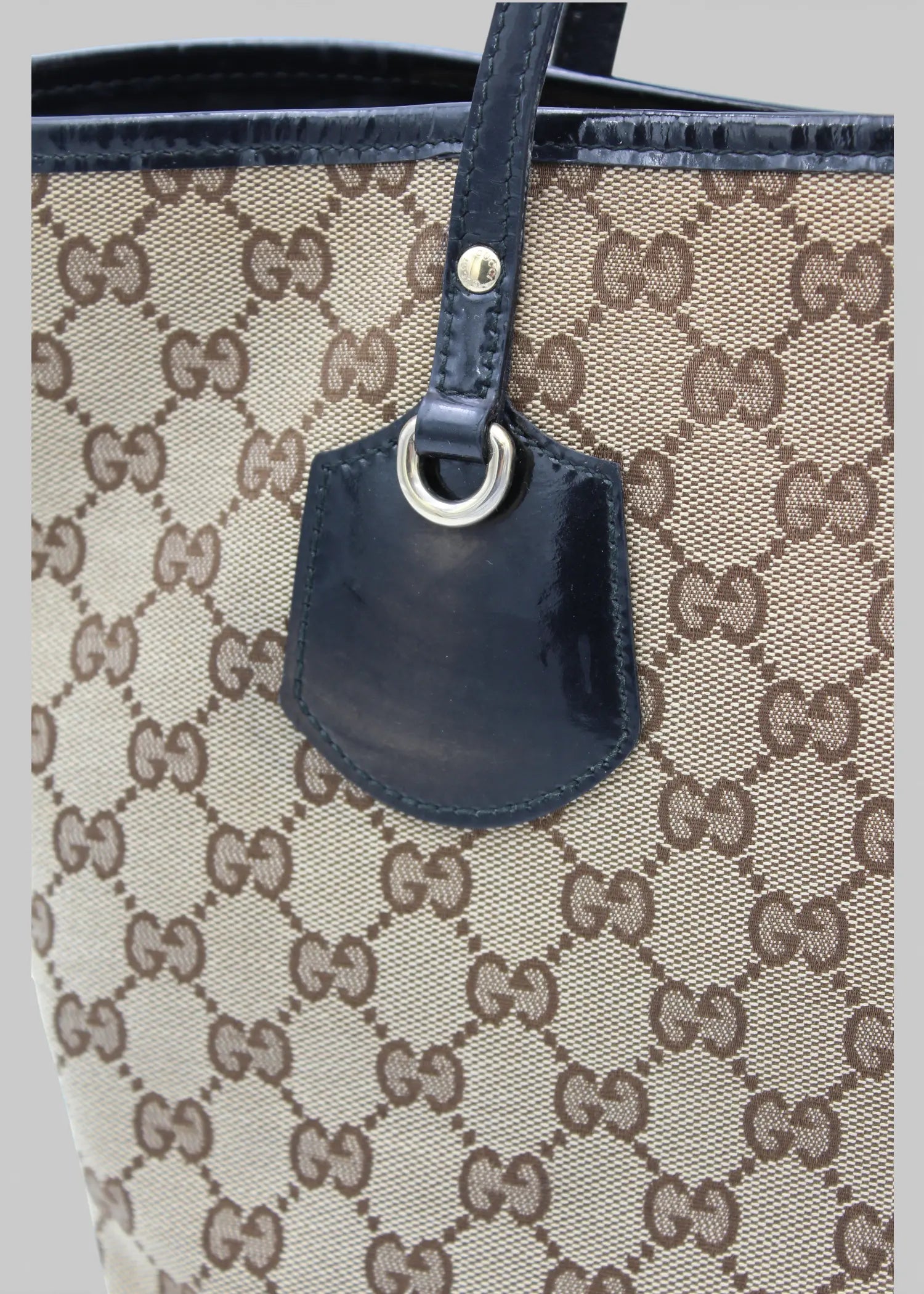 Preloved | Gucci GG Monogram Totebag med Sort PVC Læder