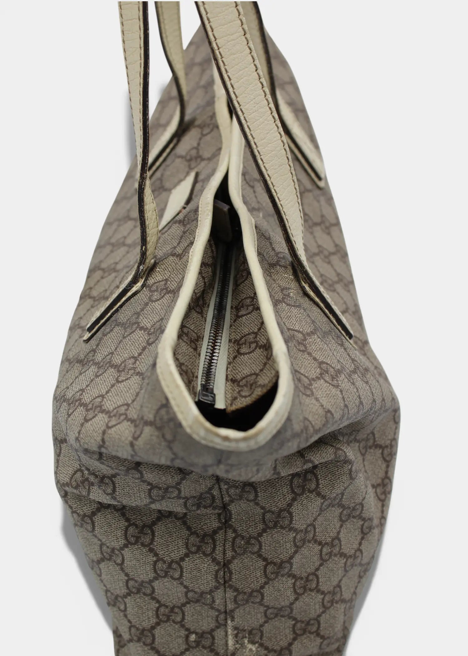 Preloved | Gucci GG Monogram Totebag med Hvid Læder