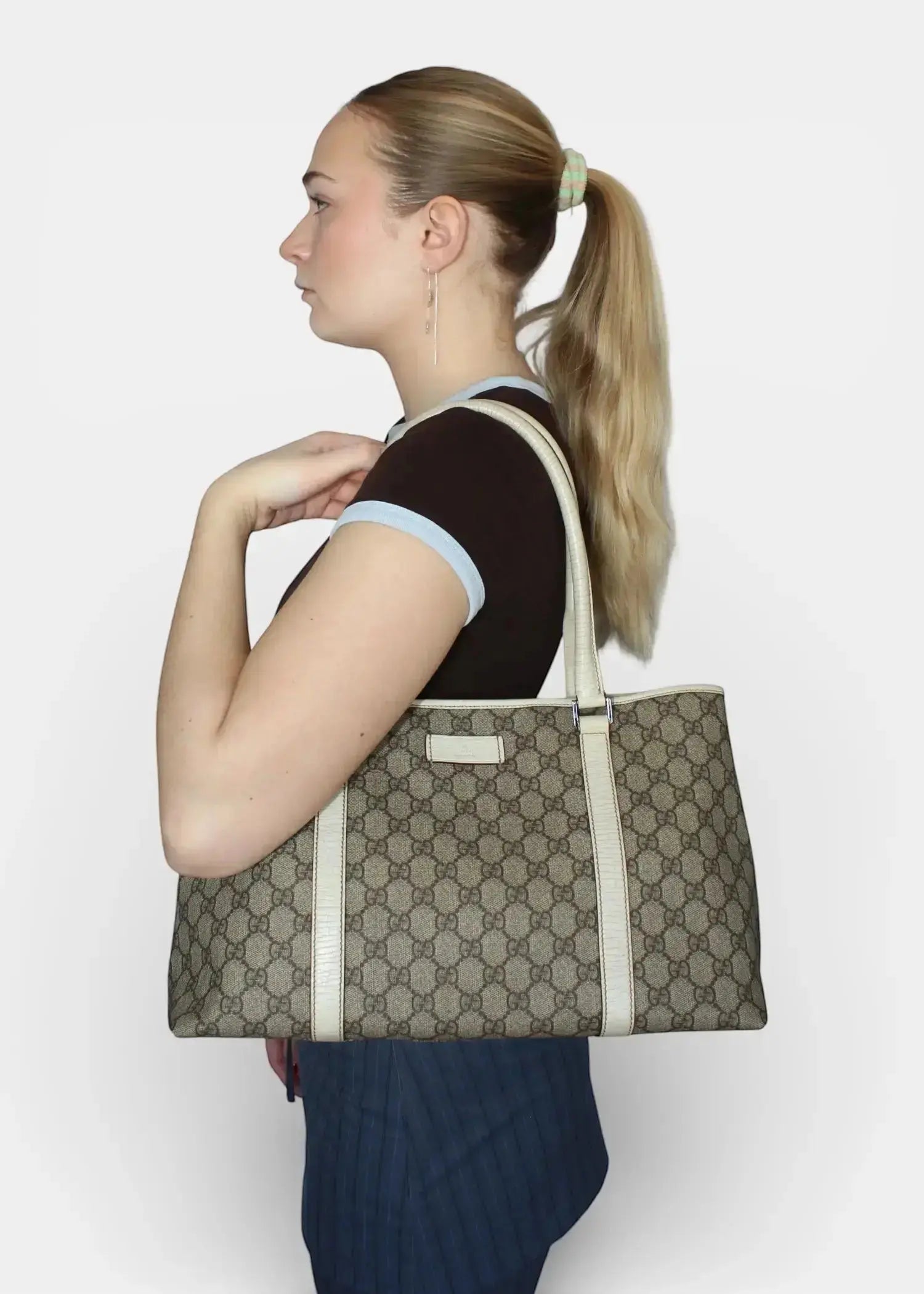 Preloved | Gucci GG Monogram Totebag med Hvid Læder Gucci