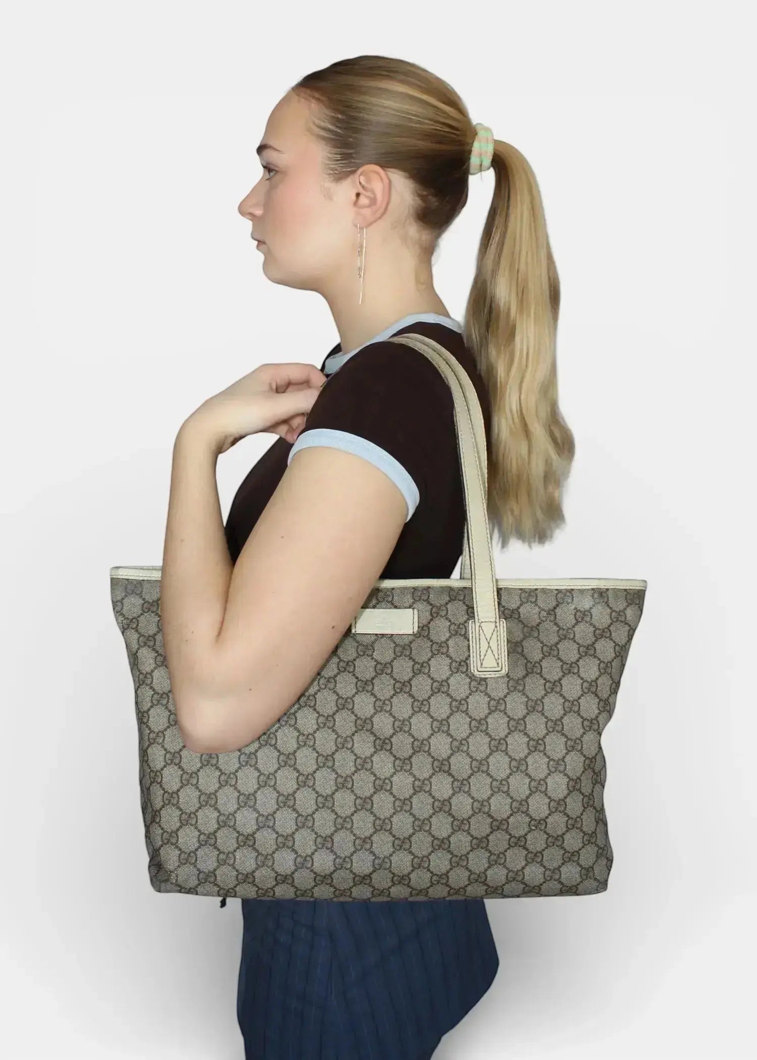 Preloved | Gucci GG Monogram Totebag med Hvid Læder Gucci