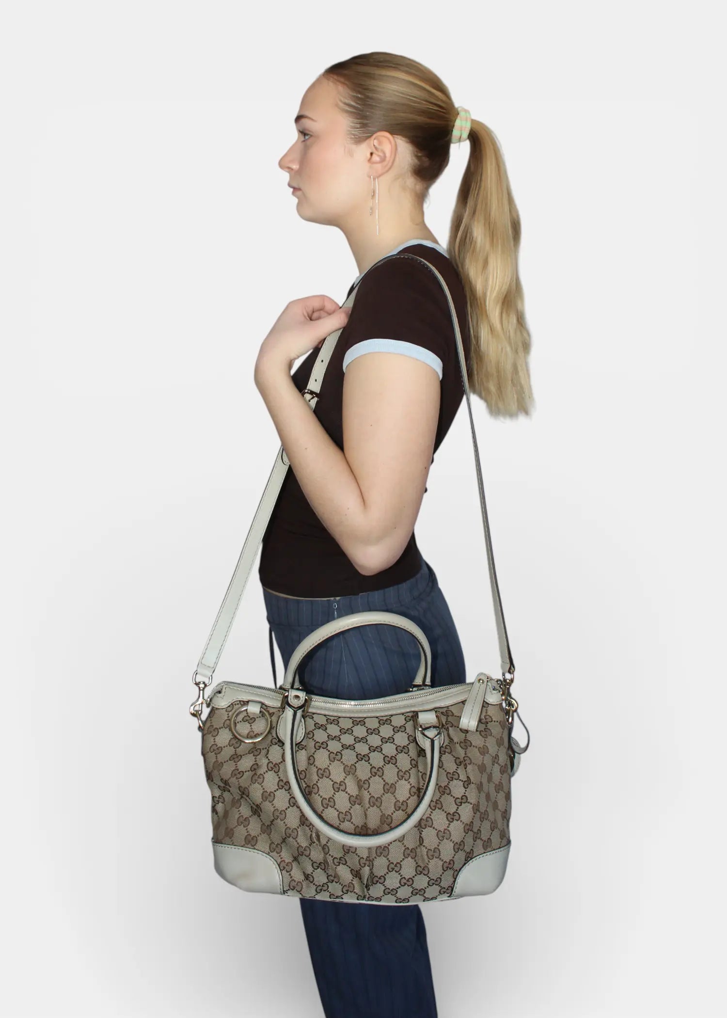 Preloved | Gucci GG Monogram Håndtaske & Crossbody med Hvid Læder