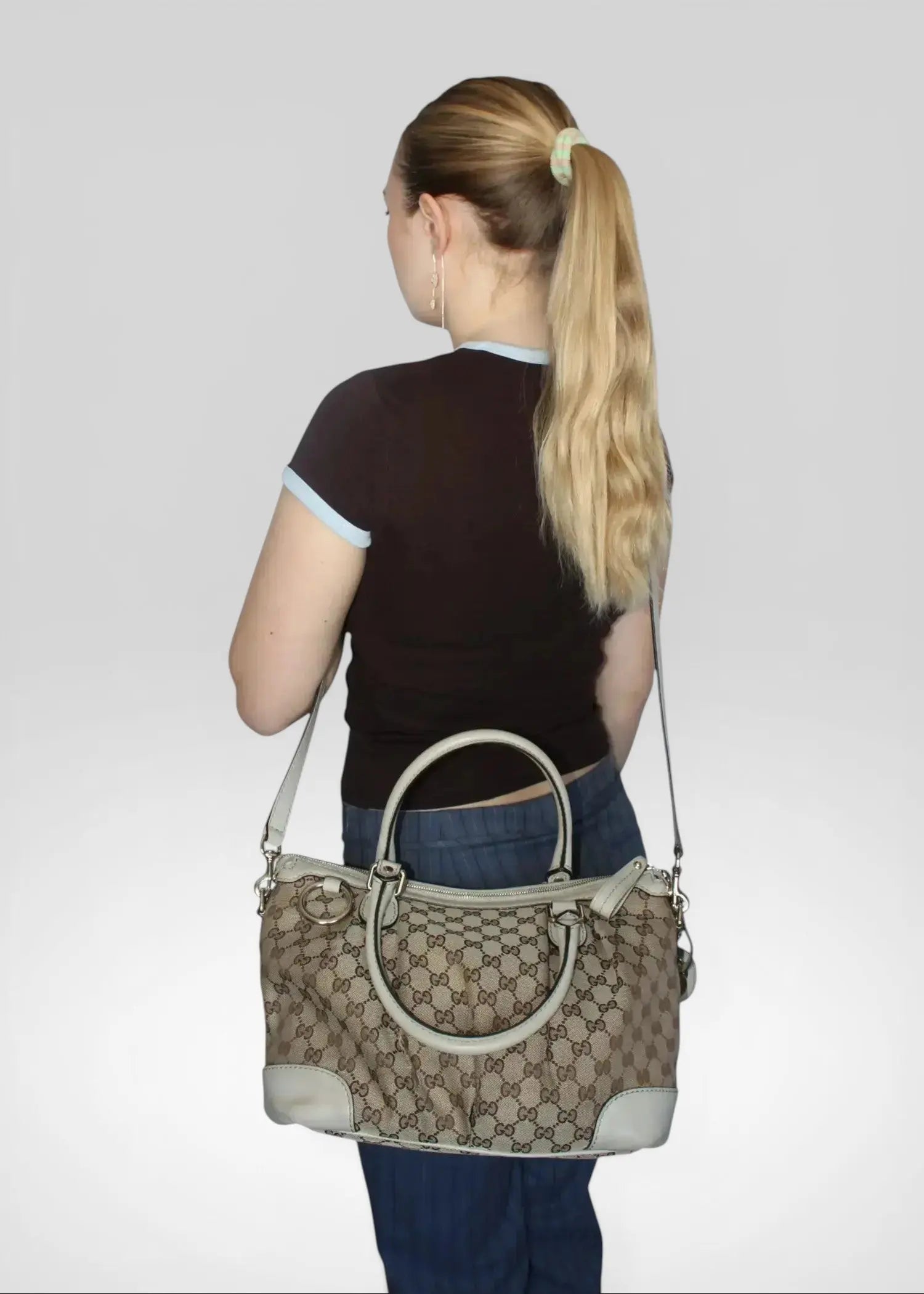 Preloved | Gucci GG Monogram Håndtaske & Crossbody med Hvid Læder Gucci