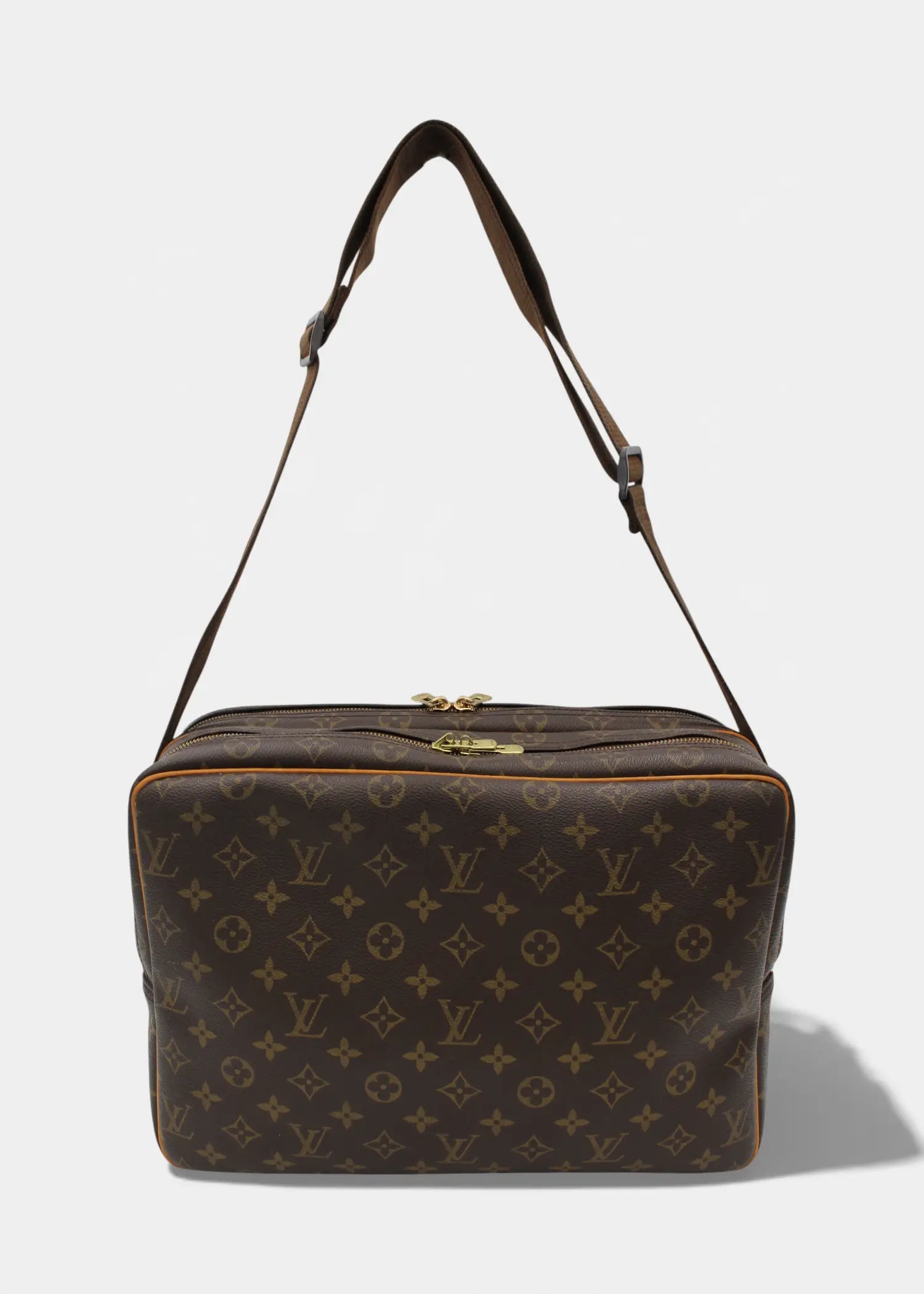 Preloved | Louis Vuitton Monogram Reporter GM Crossbody