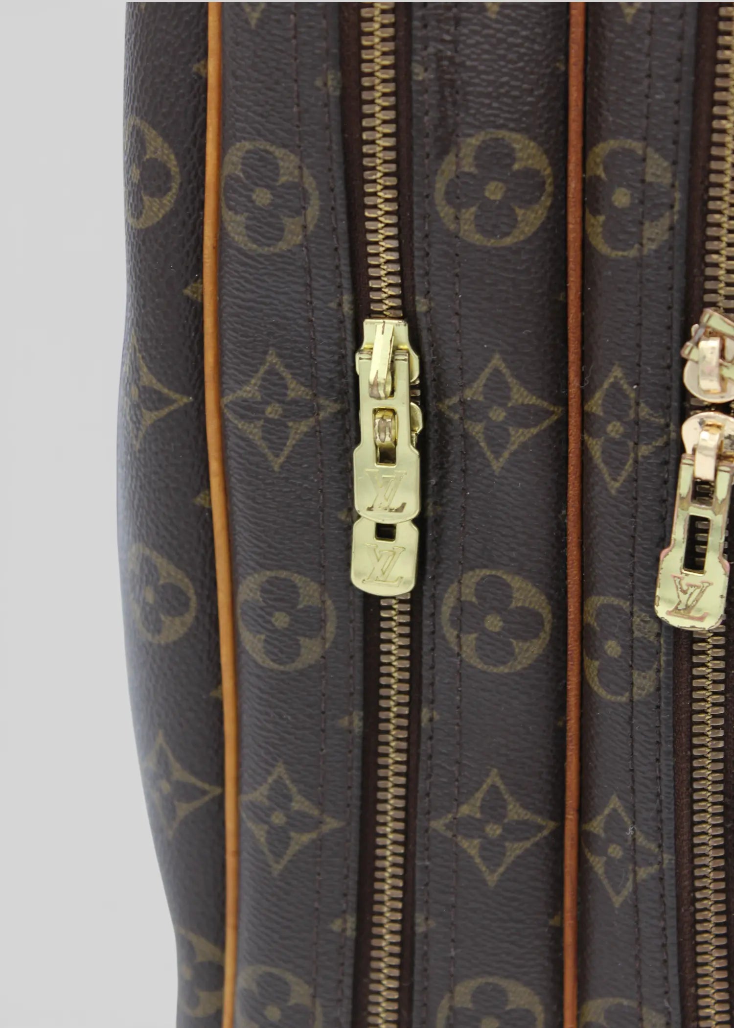 Preloved | Louis Vuitton Monogram Reporter GM Crossbody