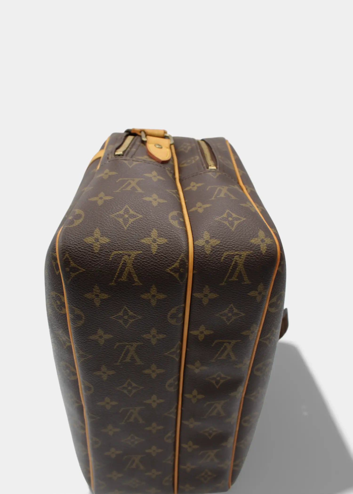 Preloved | Louis Vuitton Monogram Reporter GM Crossbody