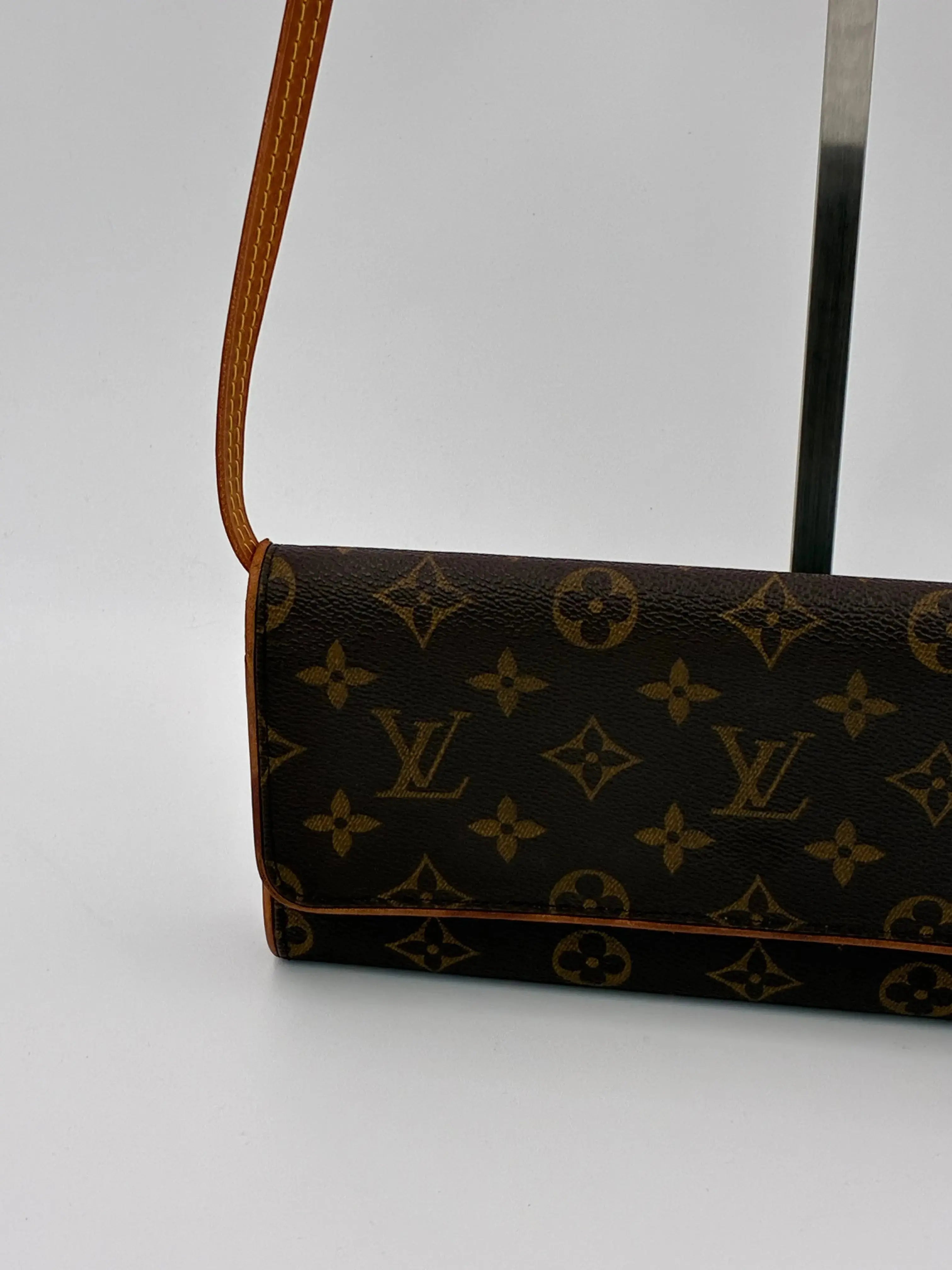 Preloved | Louis Vuitton Monogram Crossbody Pochette Twin GM Louis Vuitton
