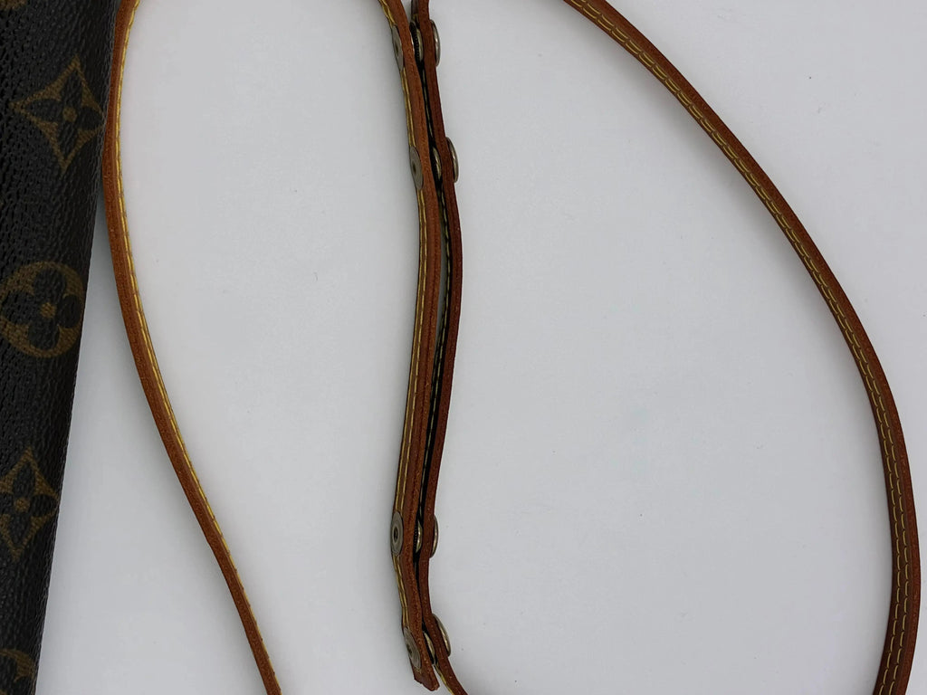 Preloved | Louis Vuitton Monogram Crossbody Pochette Twin GM Louis Vuitton